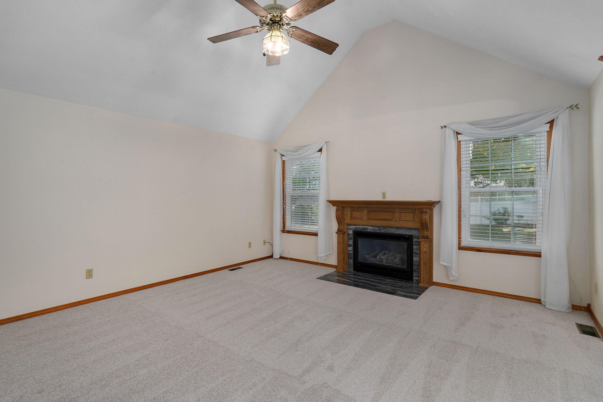 Photo 9 - Residential for sale – 4370 S York Avenue  Springfield, MO