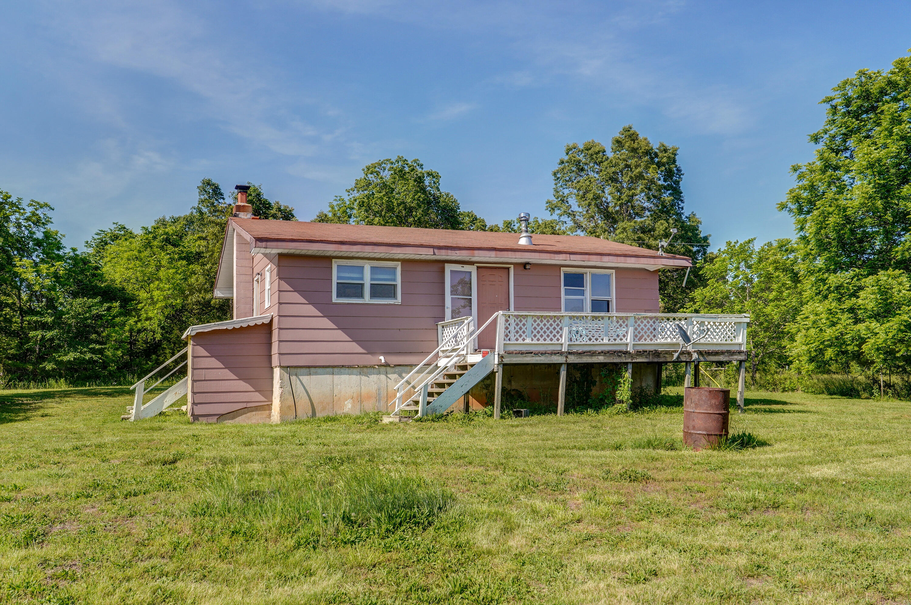 Photo 48 - Farm for sale – 9593  County Road 9660   Koshkonong, MO