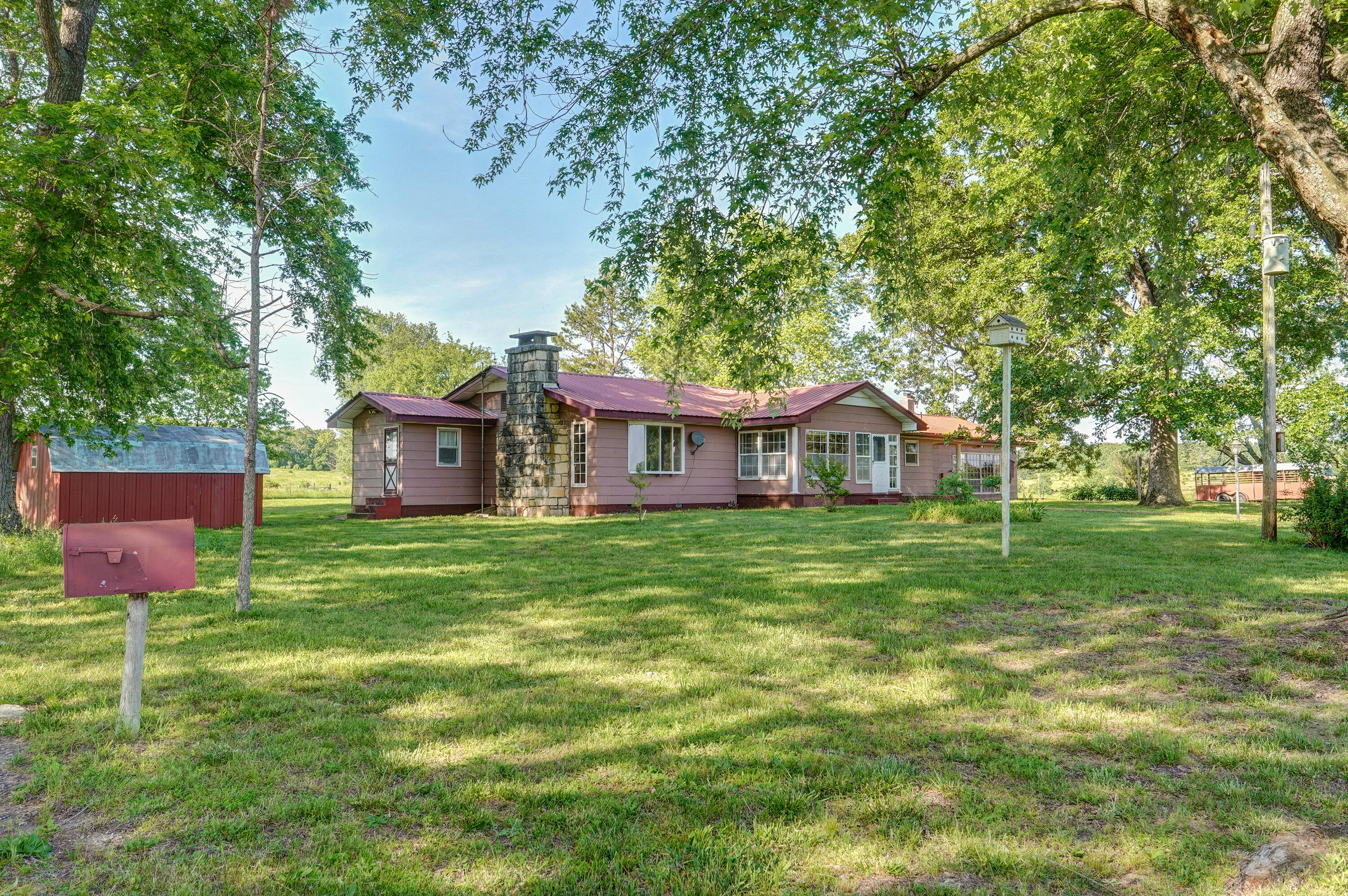 Photo 8 - Farm for sale – 9593  County Road 9660   Koshkonong, MO