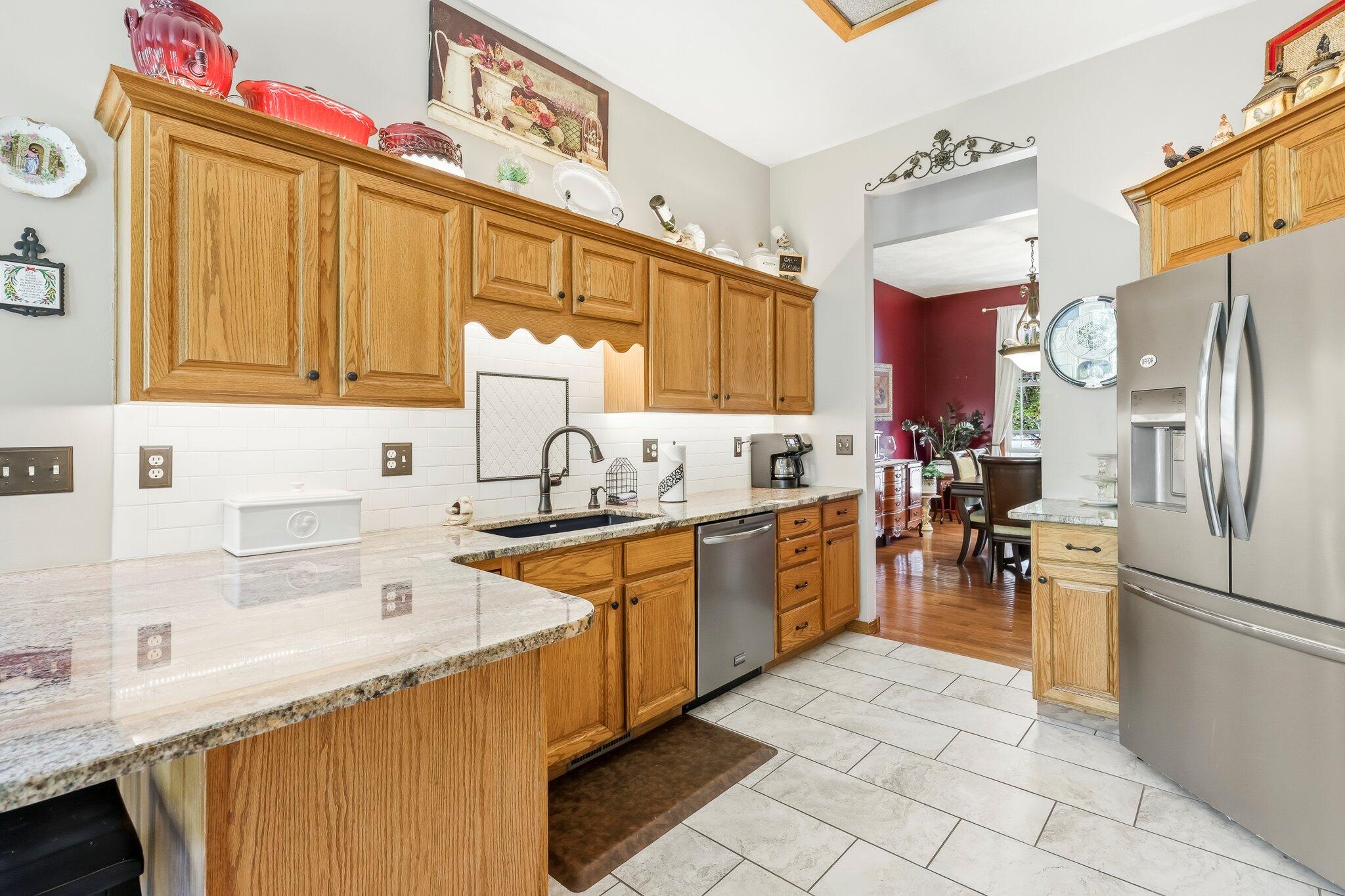 Photo 8 - Residential for sale – 1109  Glen Oaks Drive  Nixa, MO