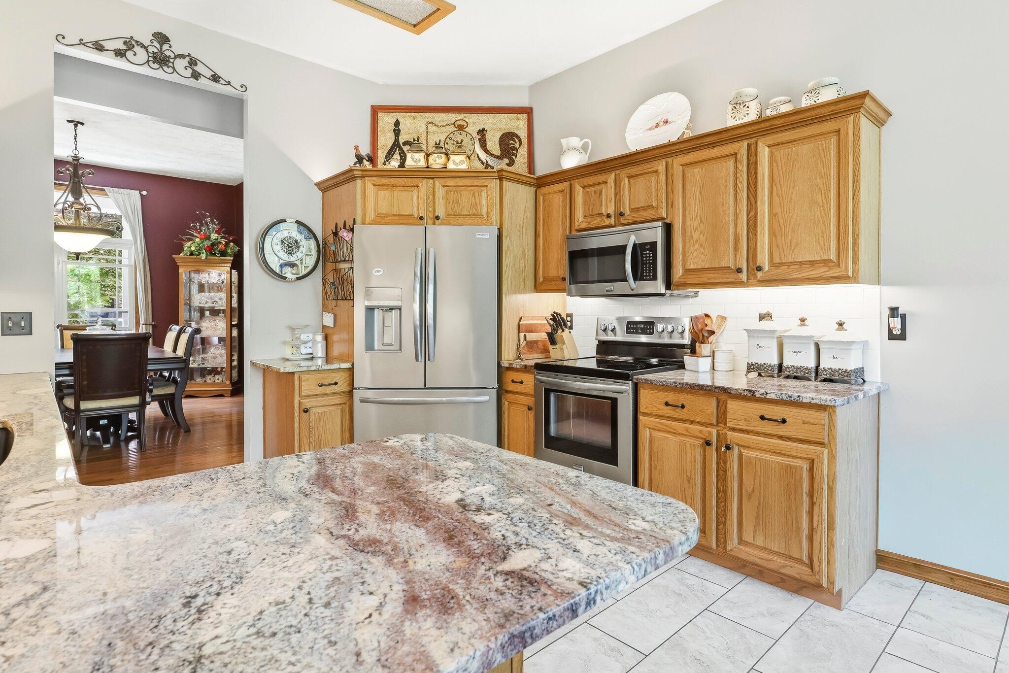 Photo 7 - Residential for sale – 1109  Glen Oaks Drive  Nixa, MO