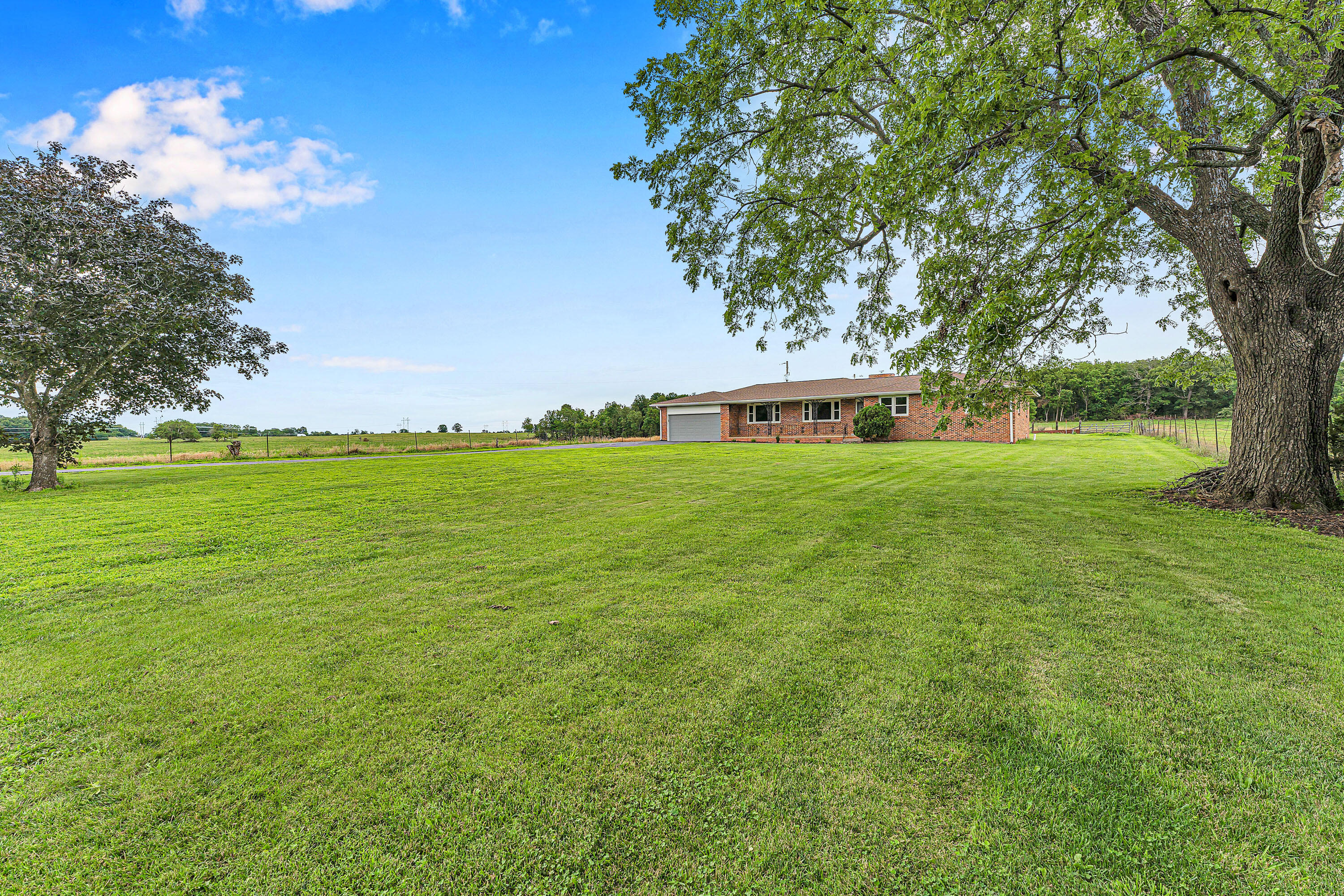 Photo 38 - Residential for sale – 4304 S Farm Road 29   Billings, MO