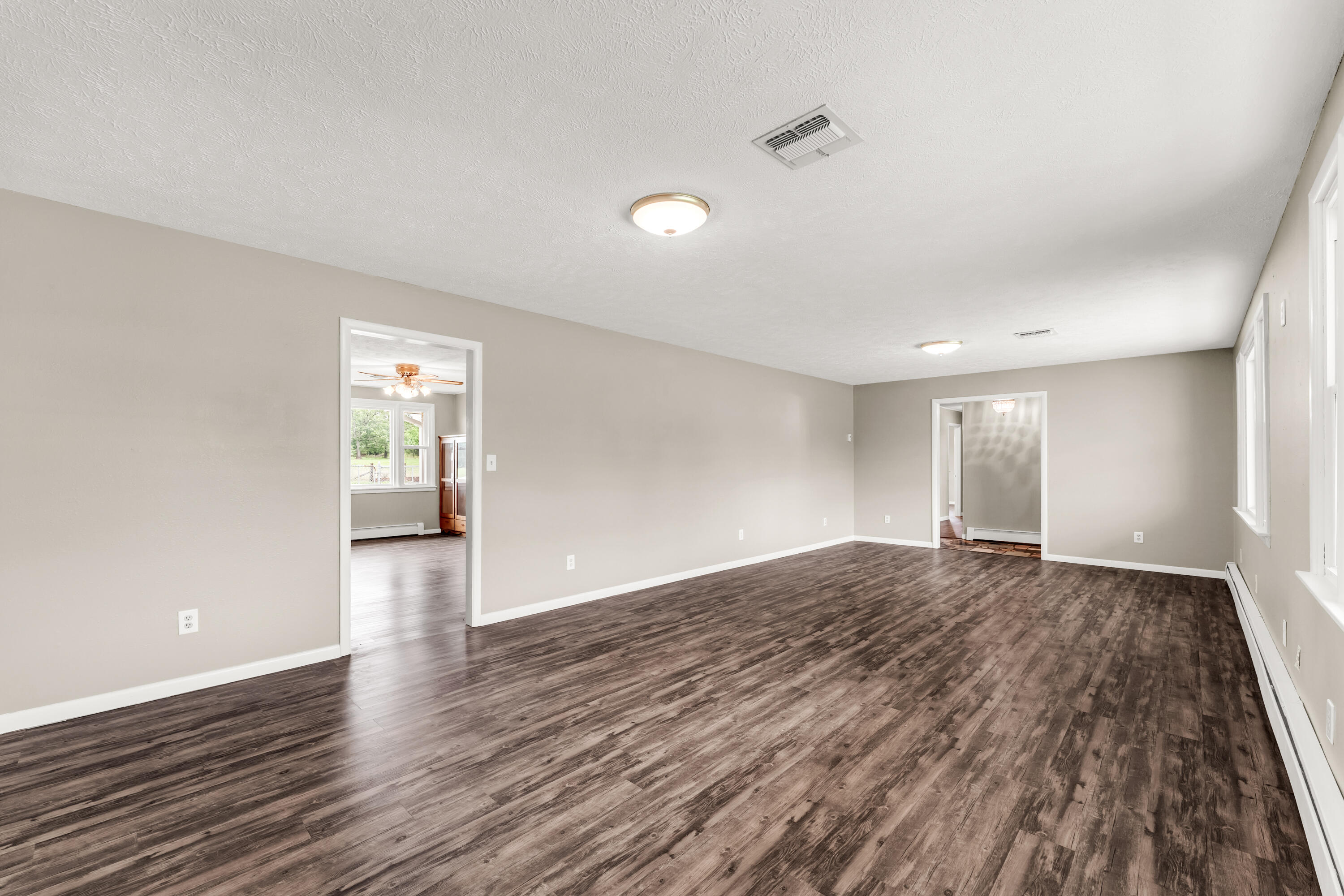 Photo 7 - Residential for sale – 4304 S Farm Road 29   Billings, MO