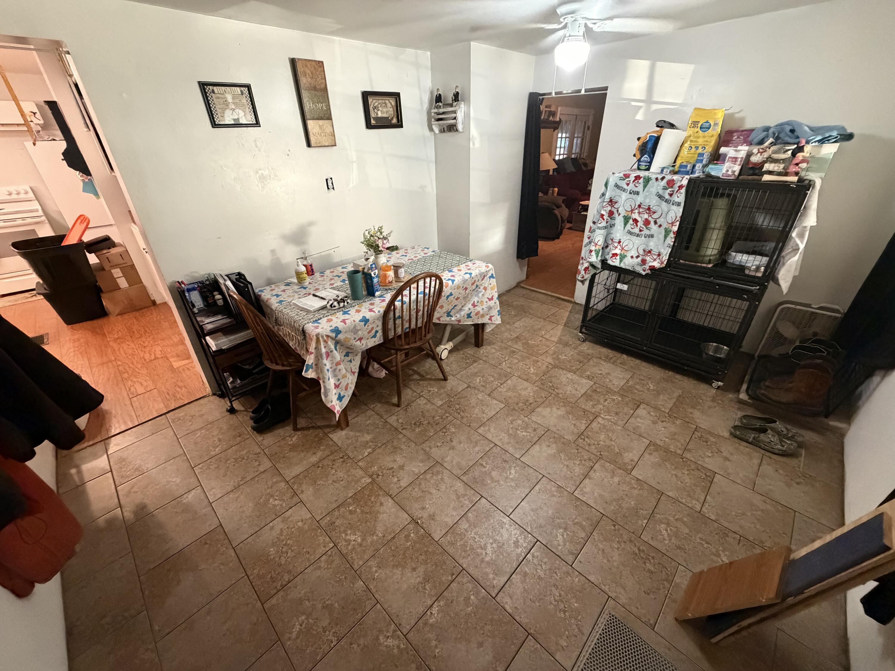 Photo 13 - Residential for sale – 207  Broadway Street  Alton, MO