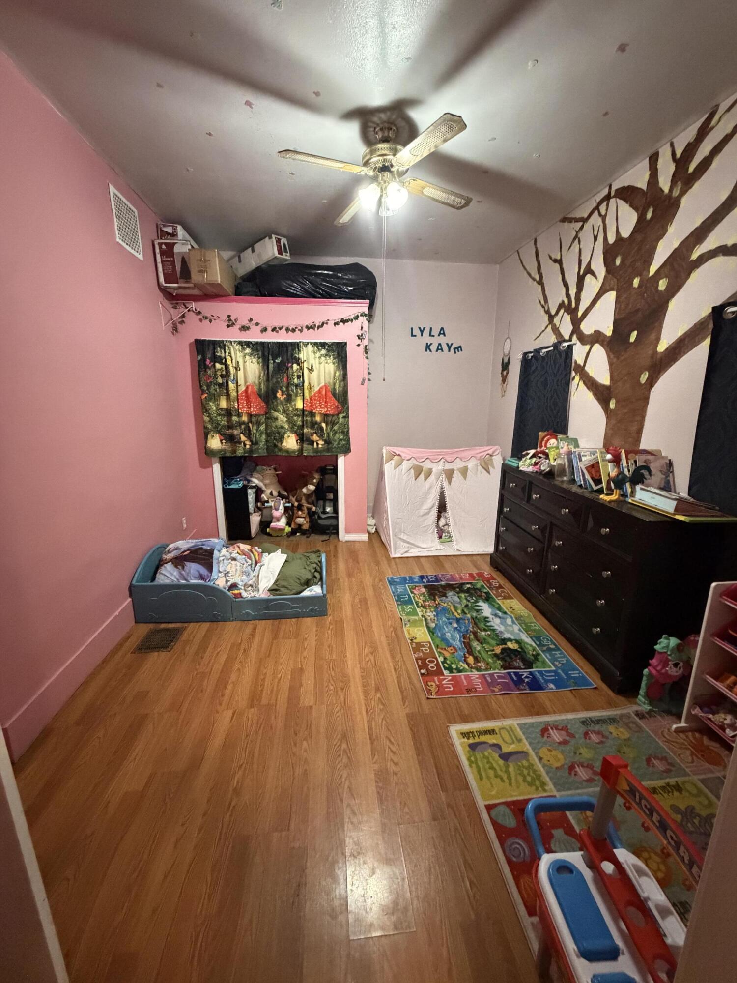 Photo 24 - Residential for sale – 207  Broadway Street  Alton, MO