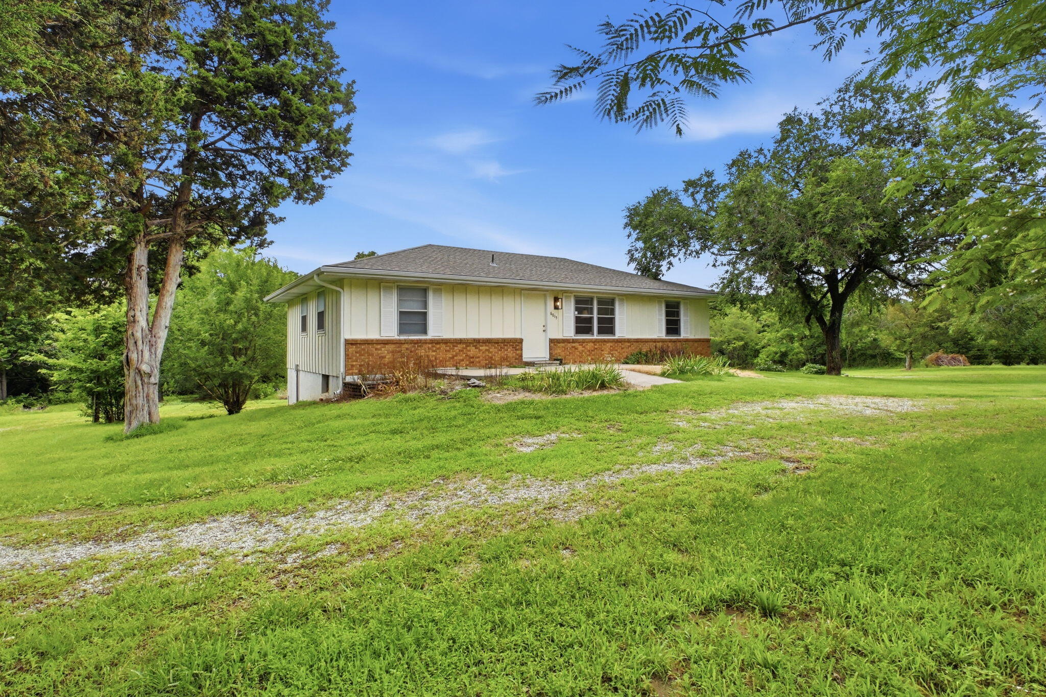 Photo 33 - Farm for sale – 6815  Us-54   Collins, MO