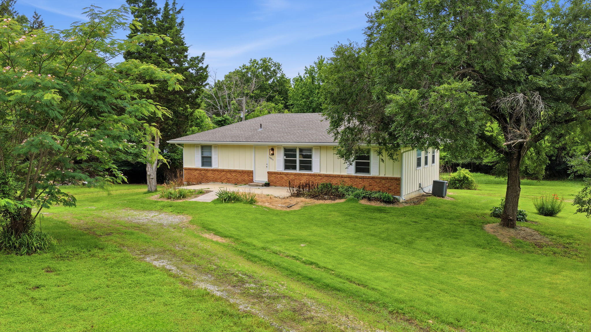 Photo 34 - Farm for sale – 6815  Us-54   Collins, MO