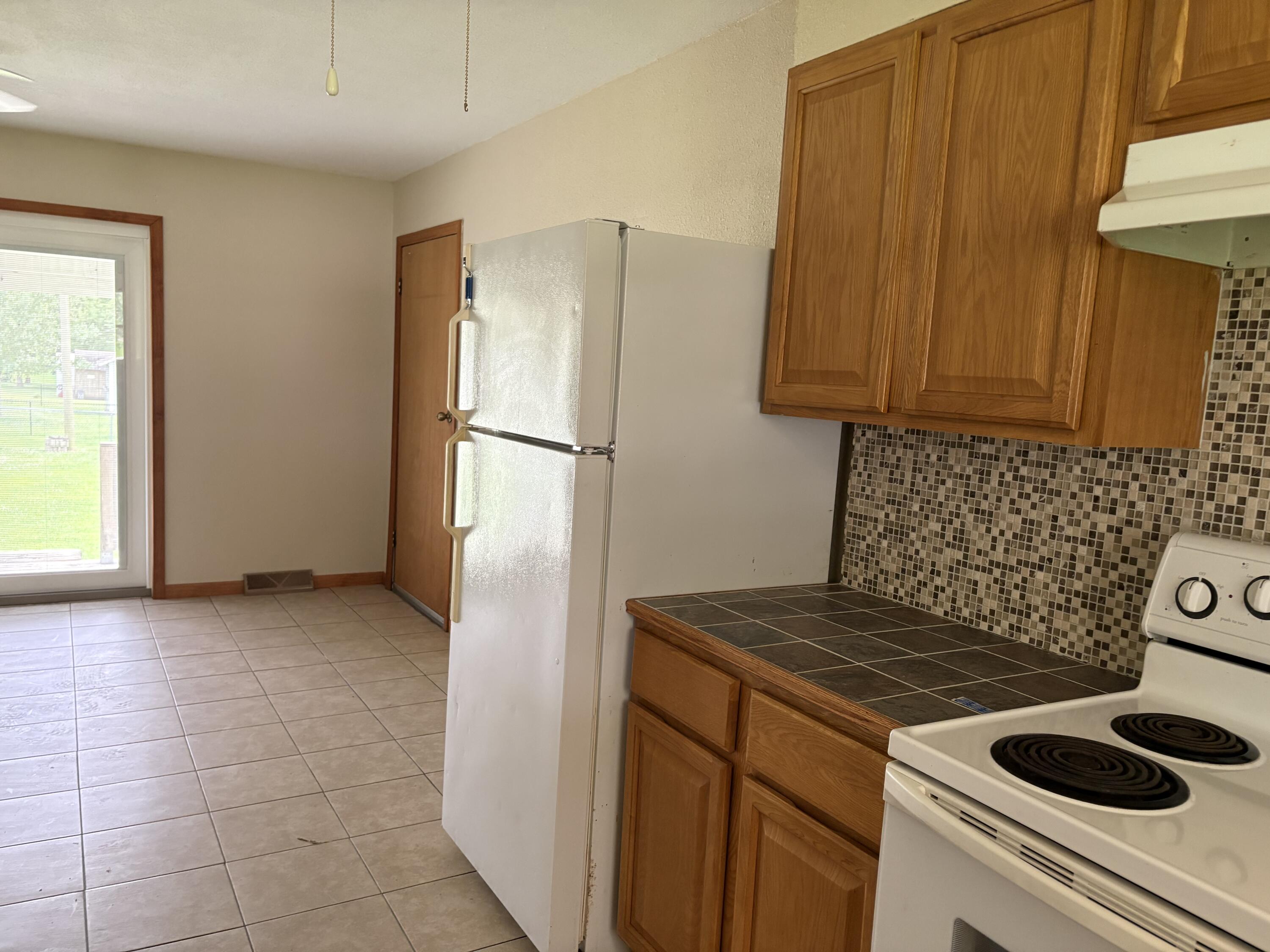 Photo 11 - Residential for sale – 204 W Oak Street  Stockton, MO