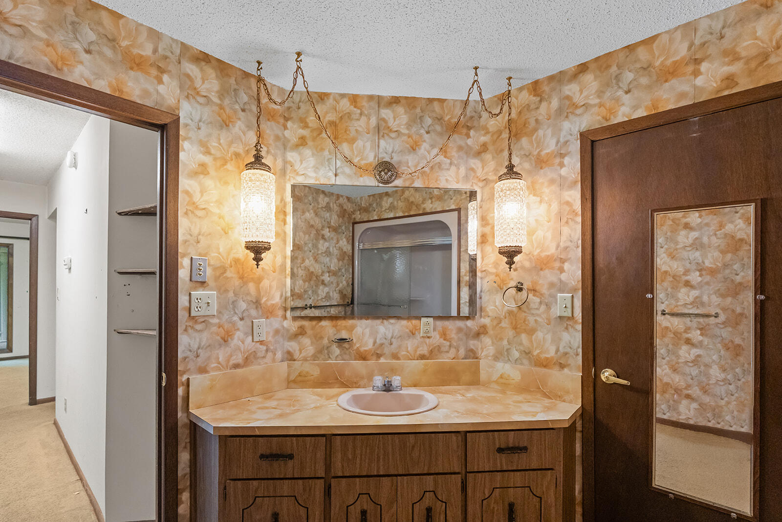 Photo 14 - Residential for sale – 612  Stoneshire Drive  Highlandville, MO