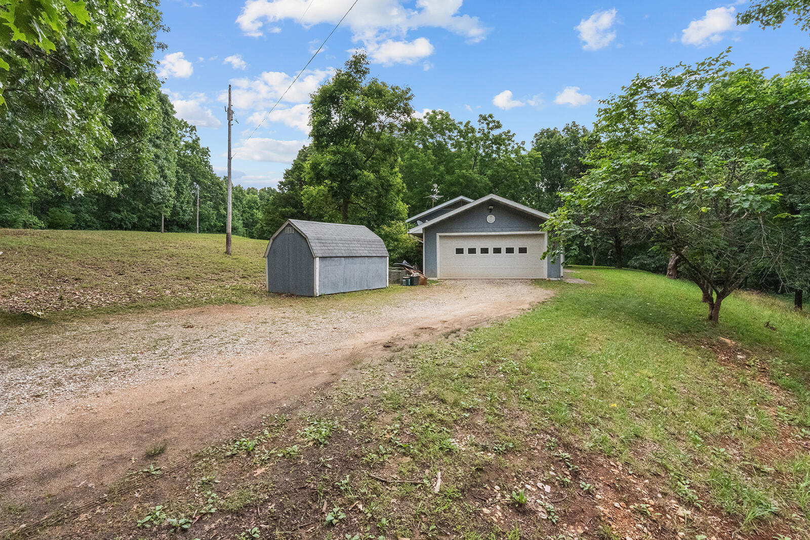 Photo 32 - Residential for sale – 612  Stoneshire Drive  Highlandville, MO