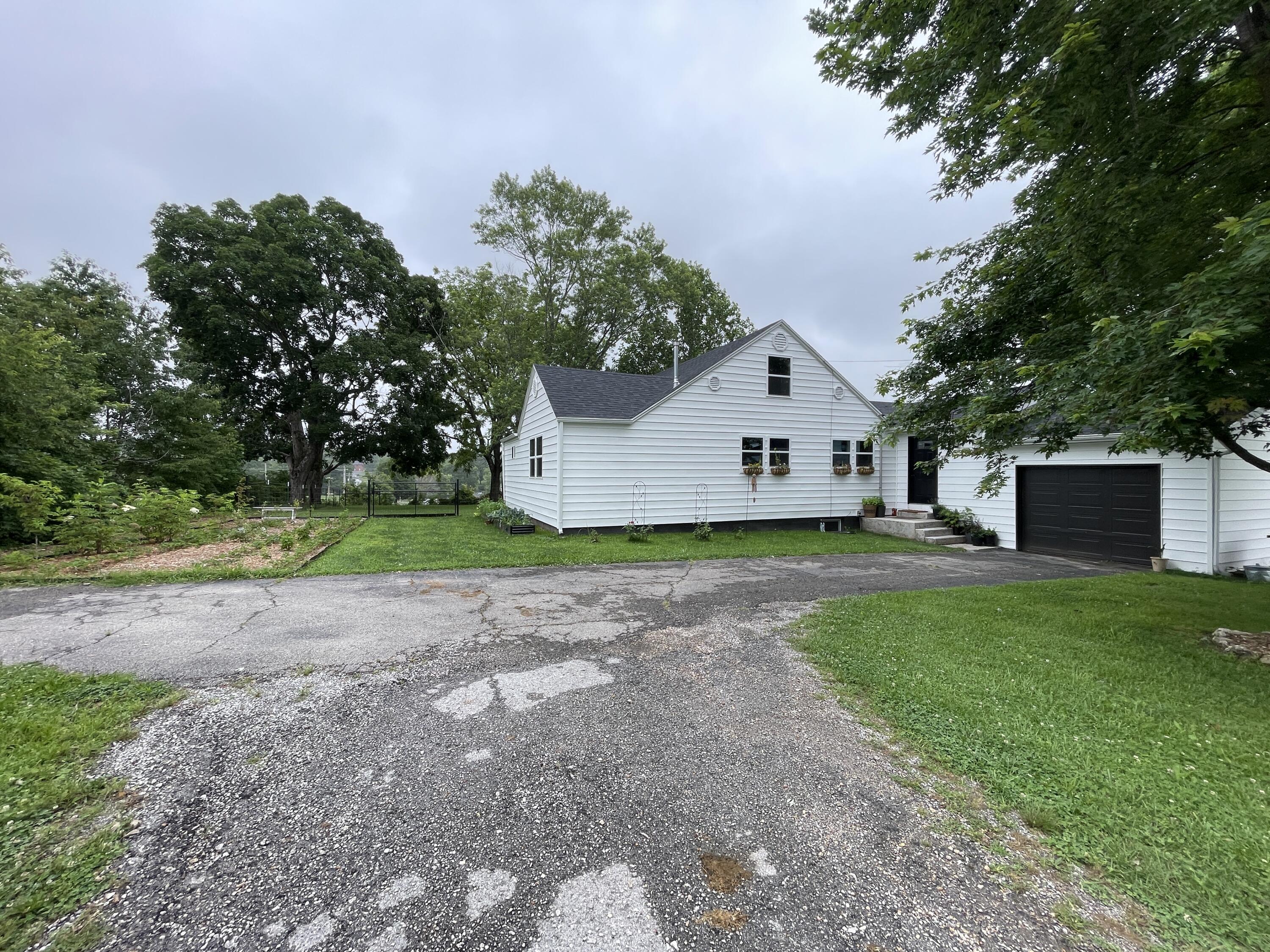 Photo 32 - Farm for sale – 1107  Lower Ford Road  Ava, MO