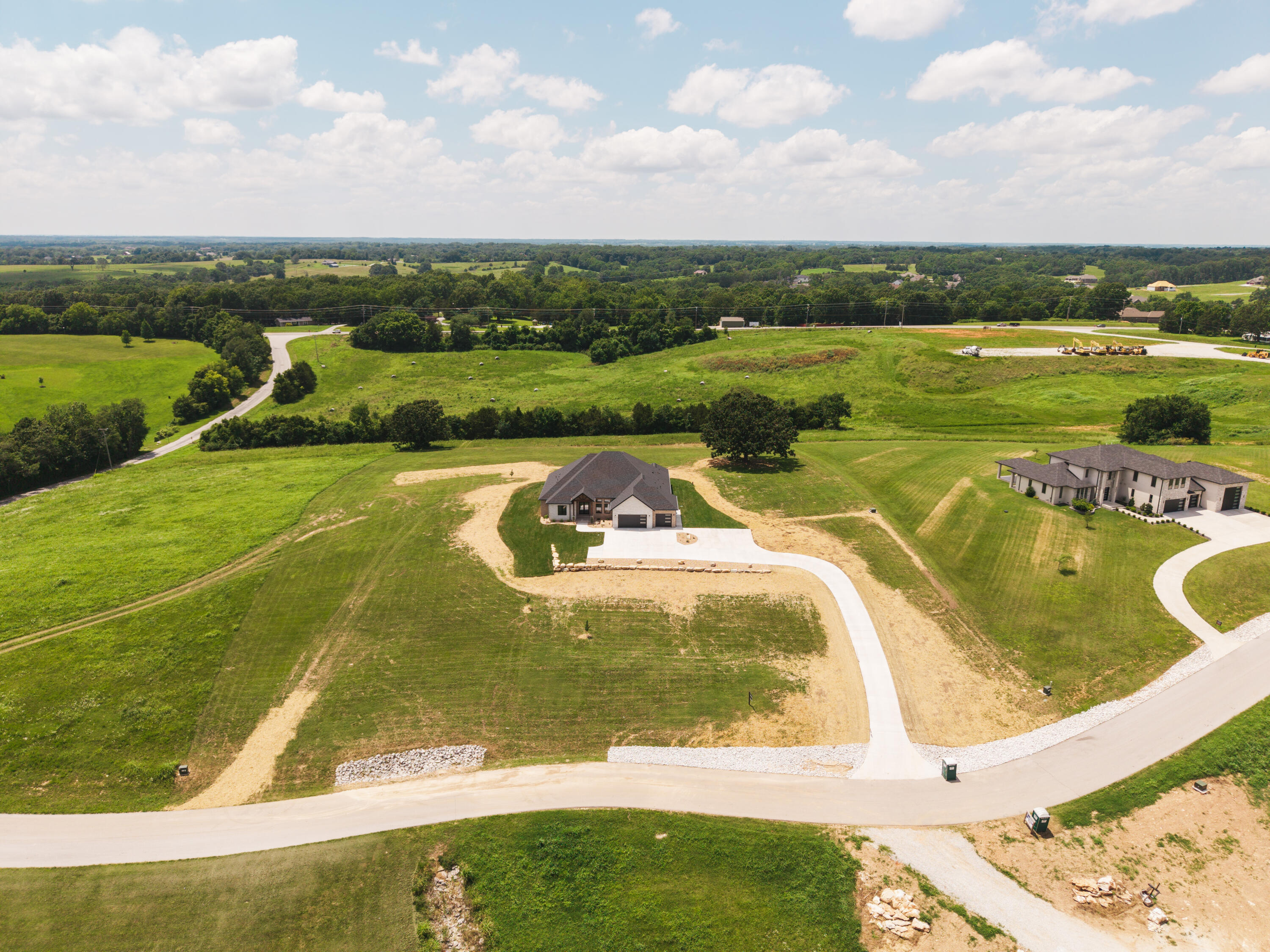 Photo 106 - Residential for sale – 1551 S Millridge Court  Nixa, MO