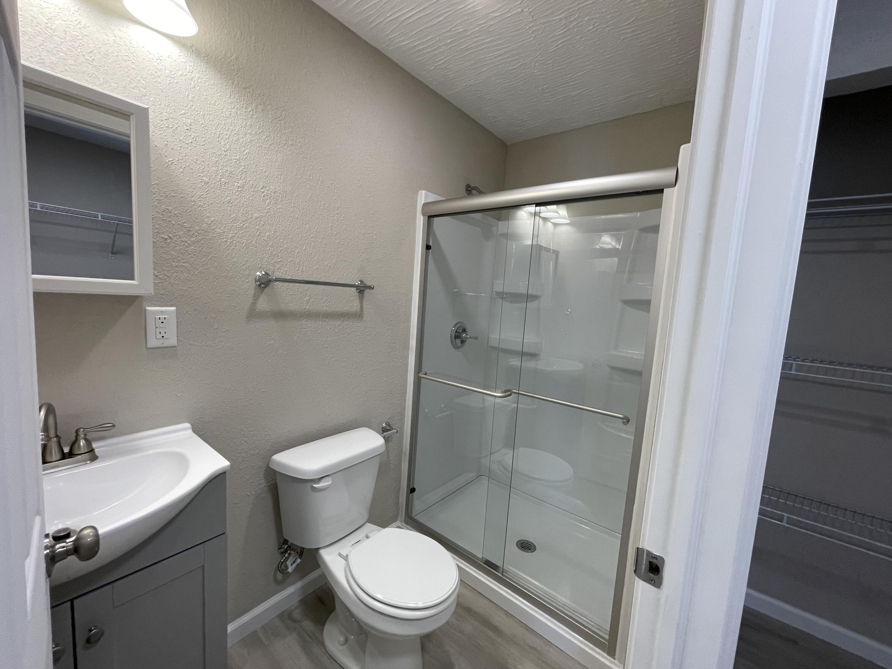 Photo 14 - Residential for sale – 824 W Elm Street  Springfield, MO