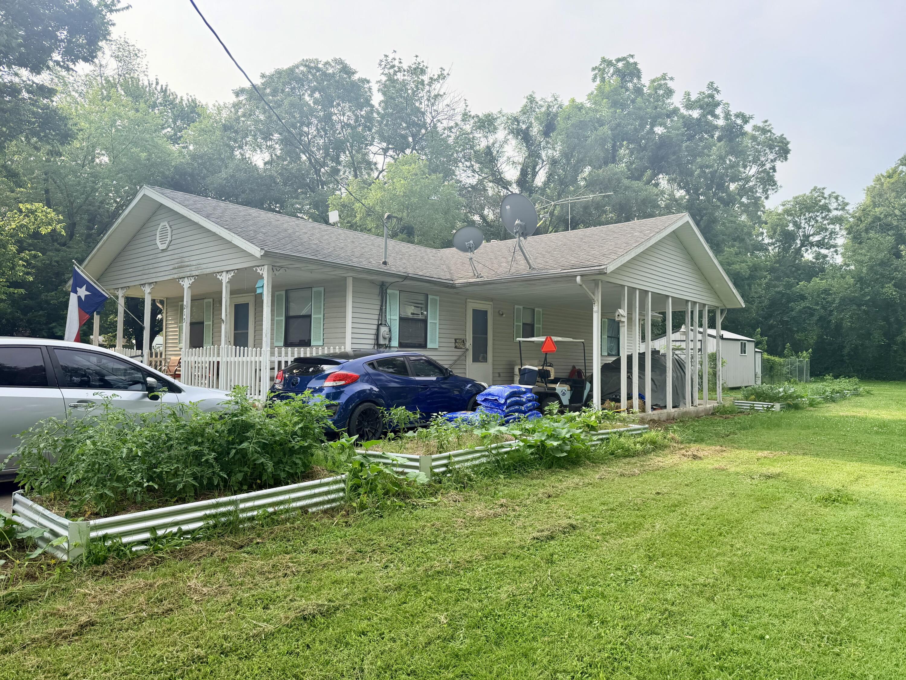 Photo 18 - Residential for sale – 215  Mc Pherson Street  Greenfield, MO