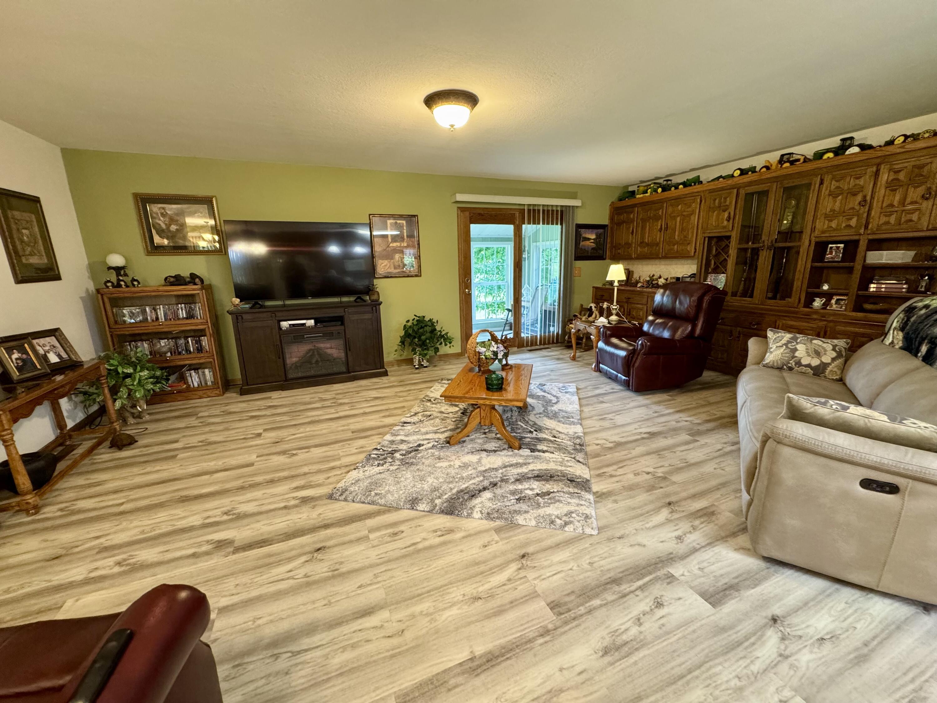 Photo 31 - Residential for sale – 12459  Farm Road 1015   Exeter, MO