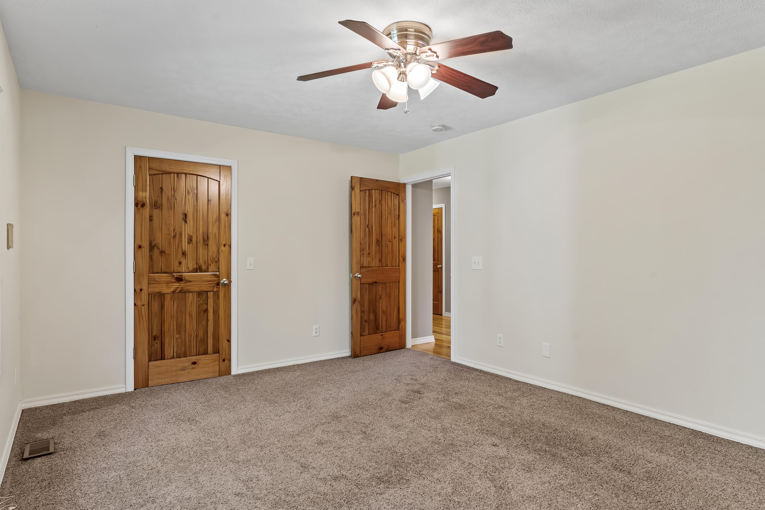 Photo 36 - Residential for sale – 414 E Hughes Road  Willard, MO