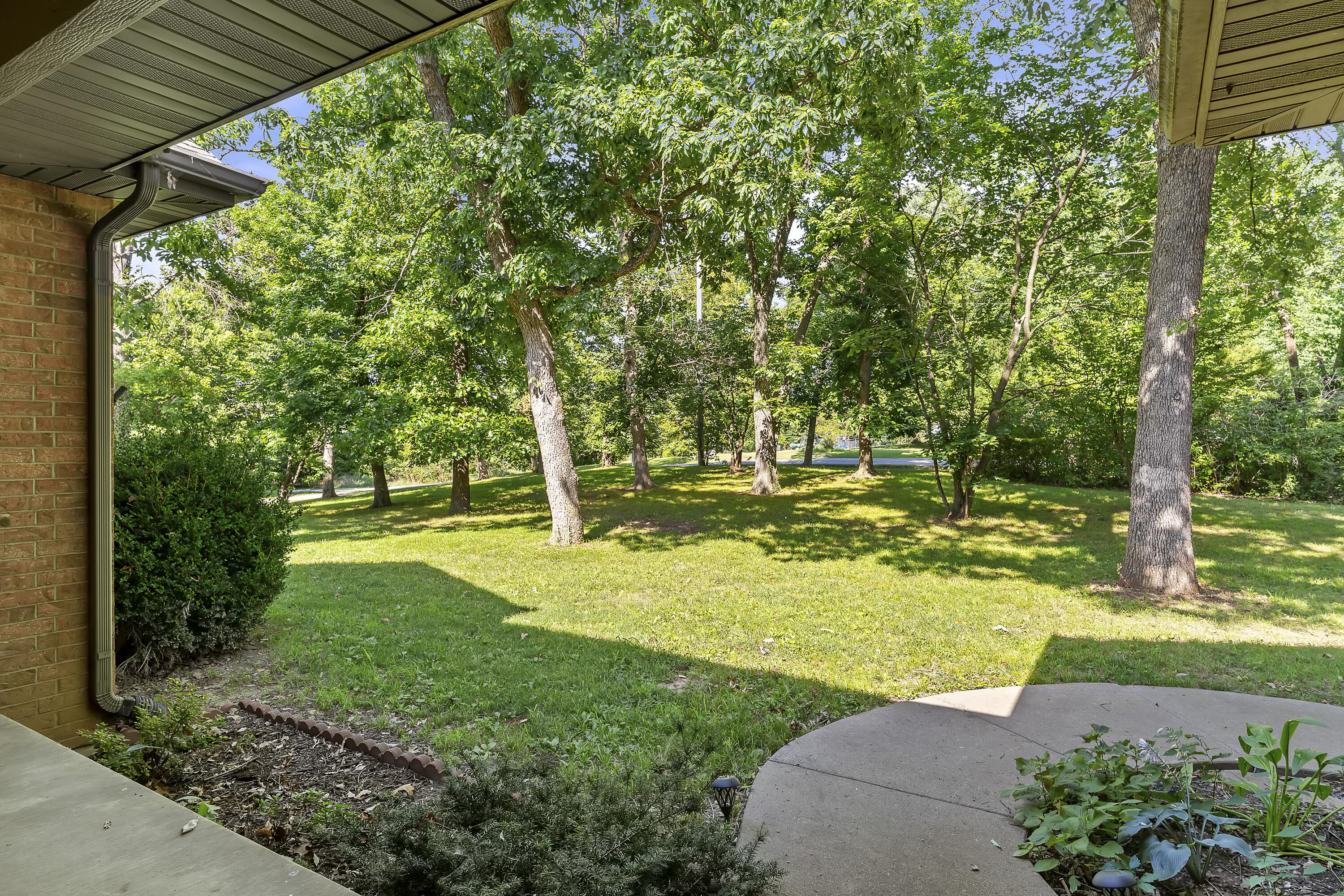 Photo 6 - Residential for sale – 414 E Hughes Road  Willard, MO