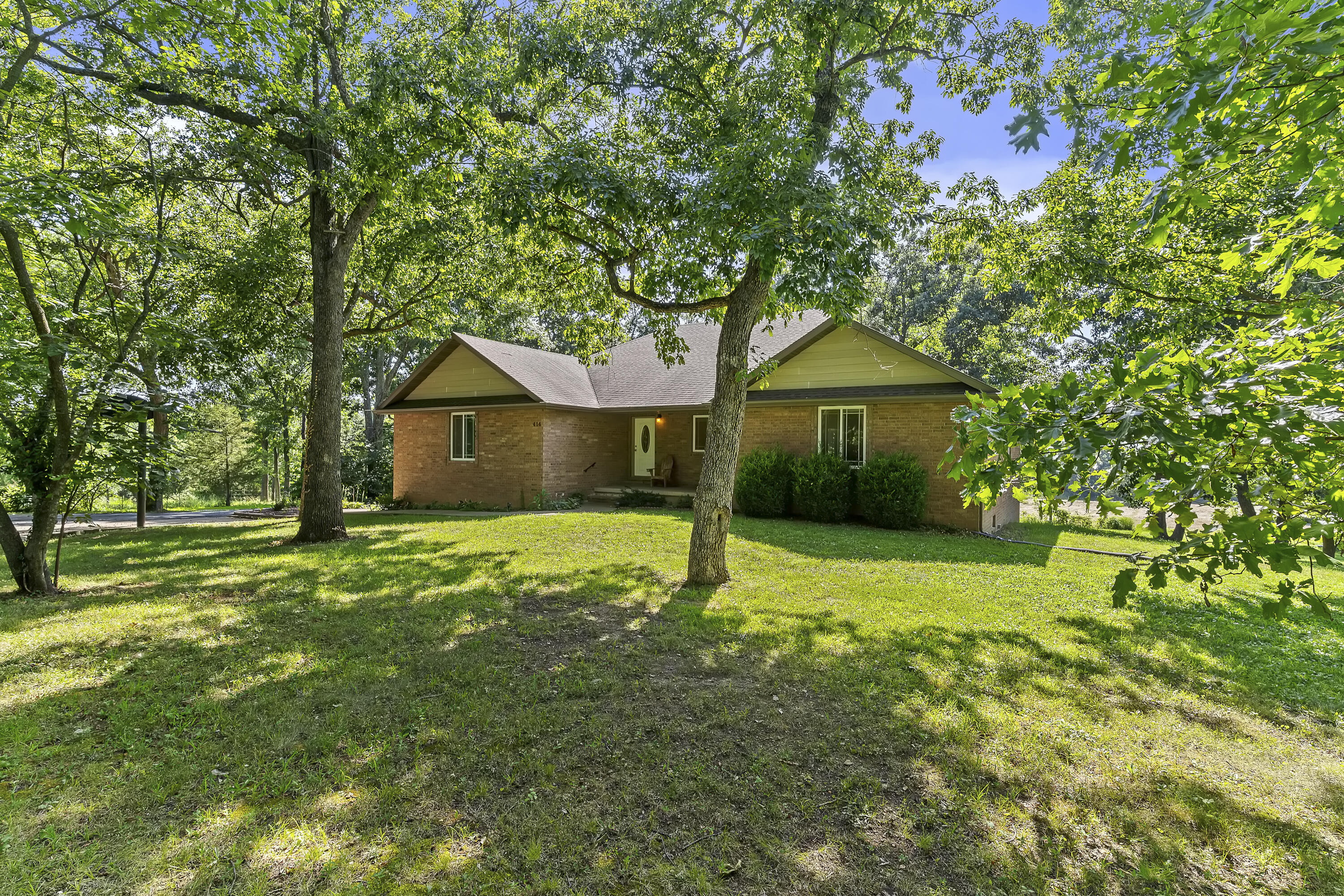 Photo 3 - Residential for sale – 414 E Hughes Road  Willard, MO
