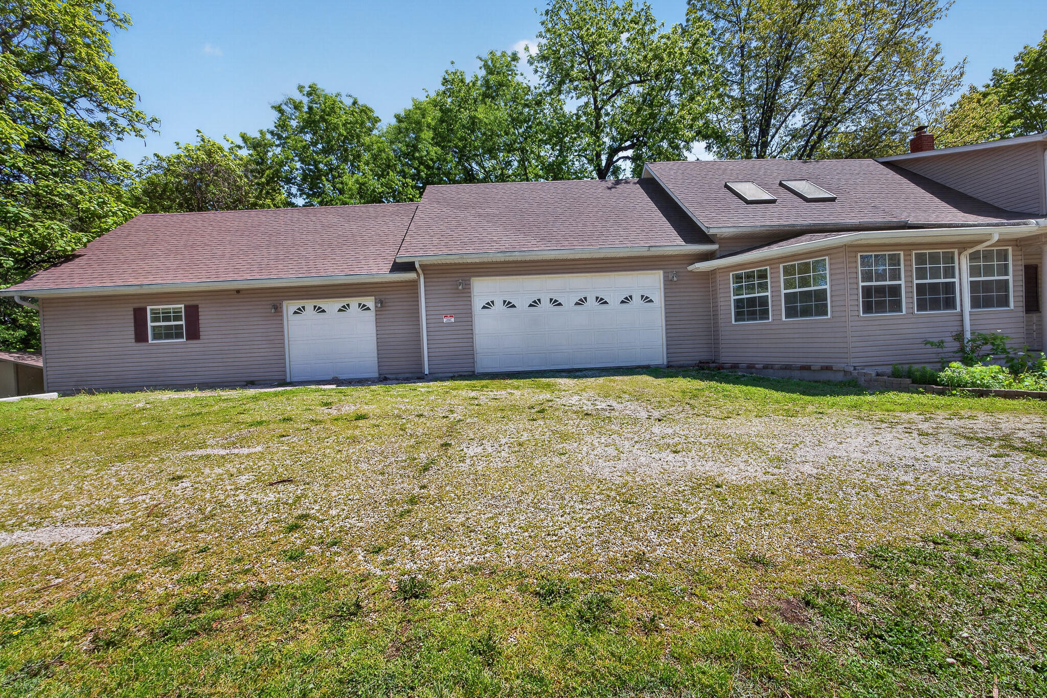Photo 6 - Residential for sale – 537 W Talmage Street  Springfield, MO