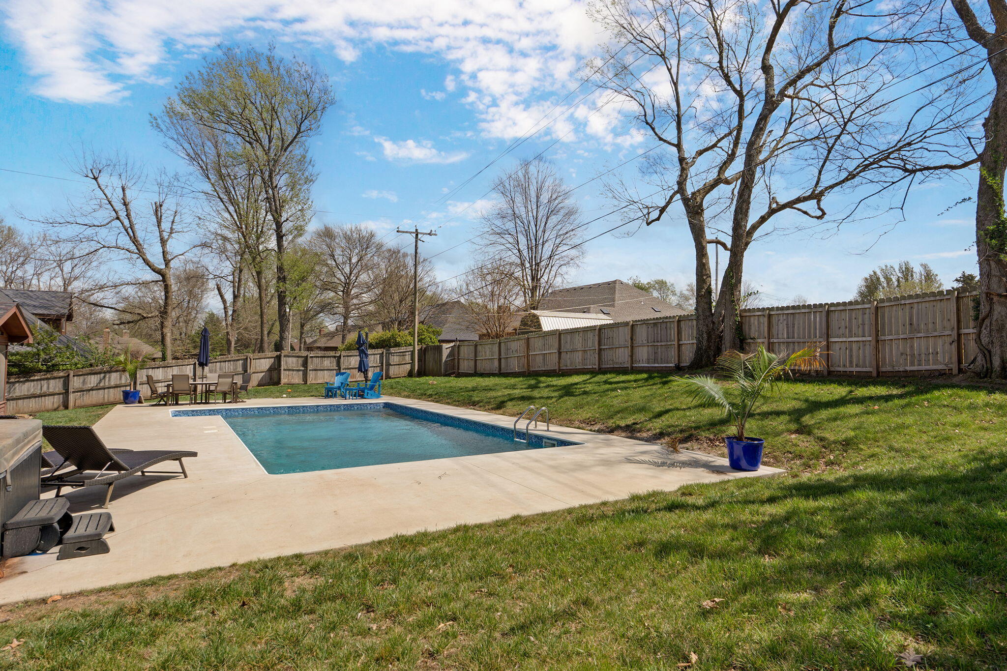 Photo 49 - Residential for sale – 4072 E Linwood Street  Springfield, MO