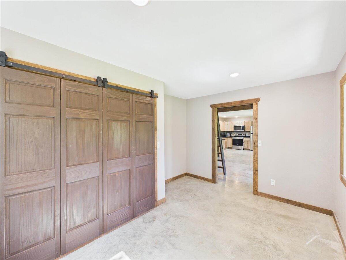 Photo 53 - Residential for sale – 37  Middle Earth Trail  Louisburg, MO