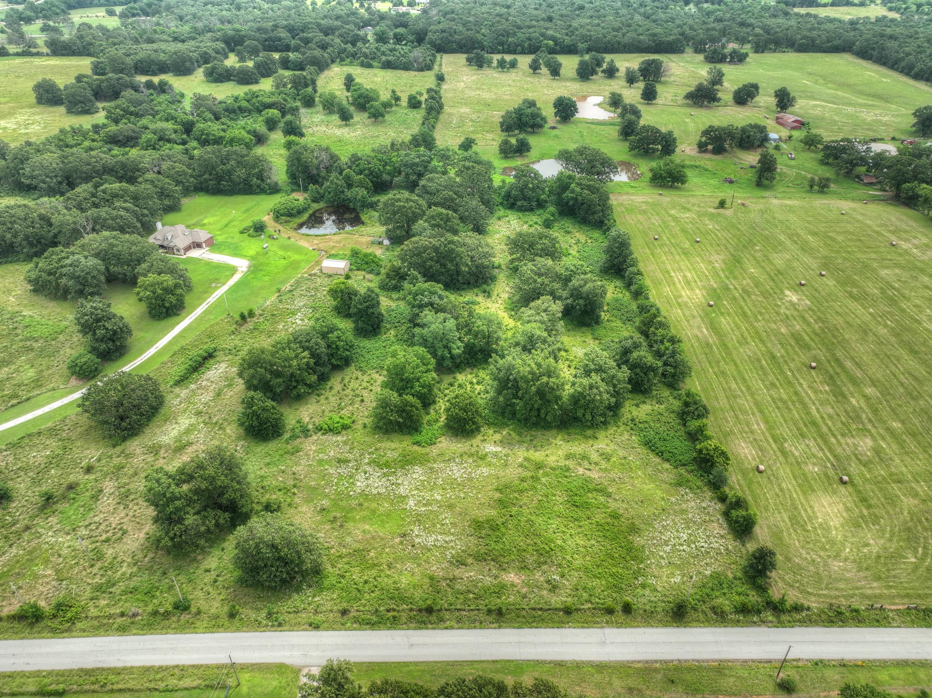 Photo 2 - Land for sale – 000  State Line Road  Seneca, MO