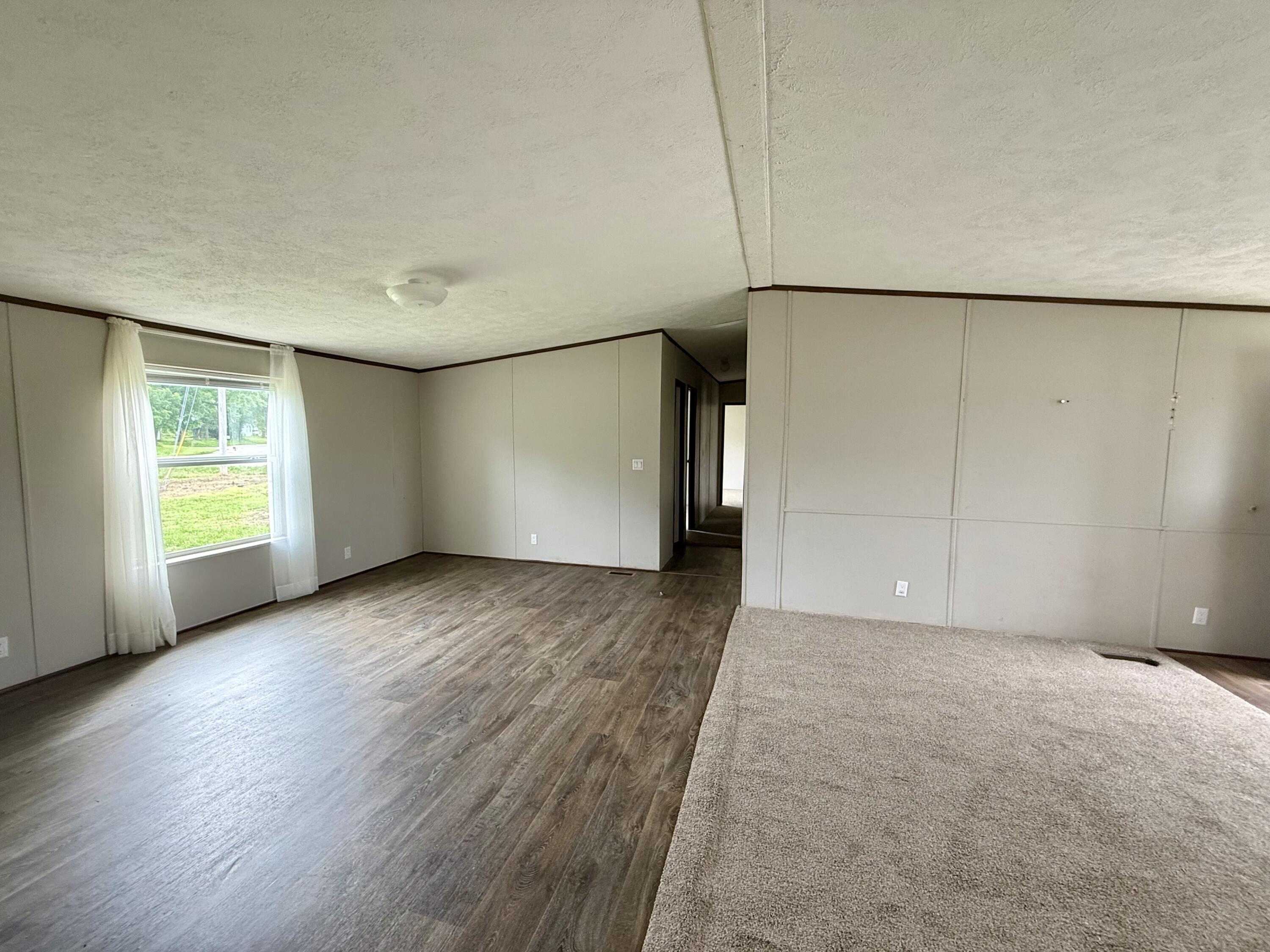 Photo 9 - Residential for sale – 12950  Highway M   Stark City, MO