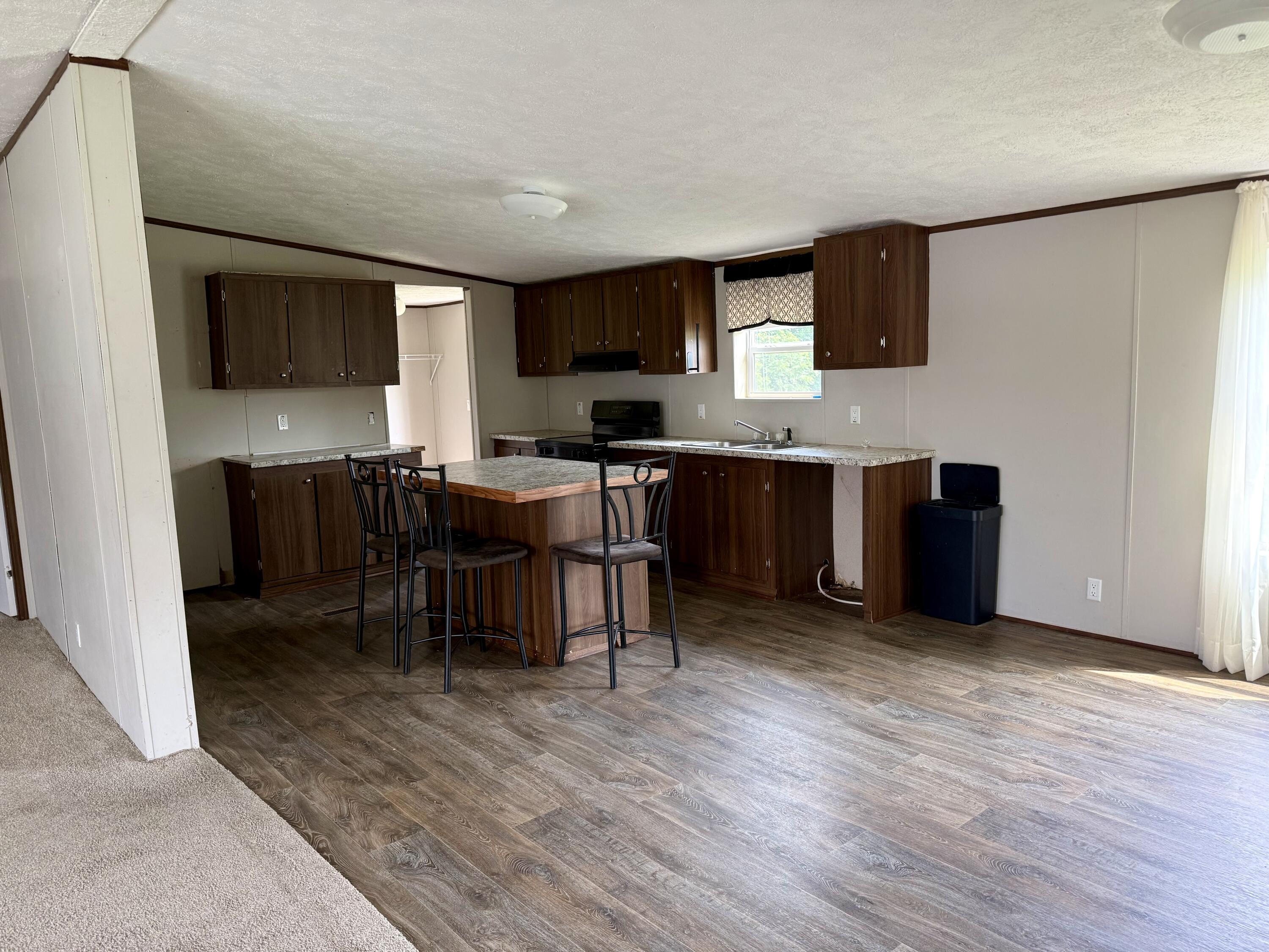 Photo 8 - Residential for sale – 12950  Highway M   Stark City, MO