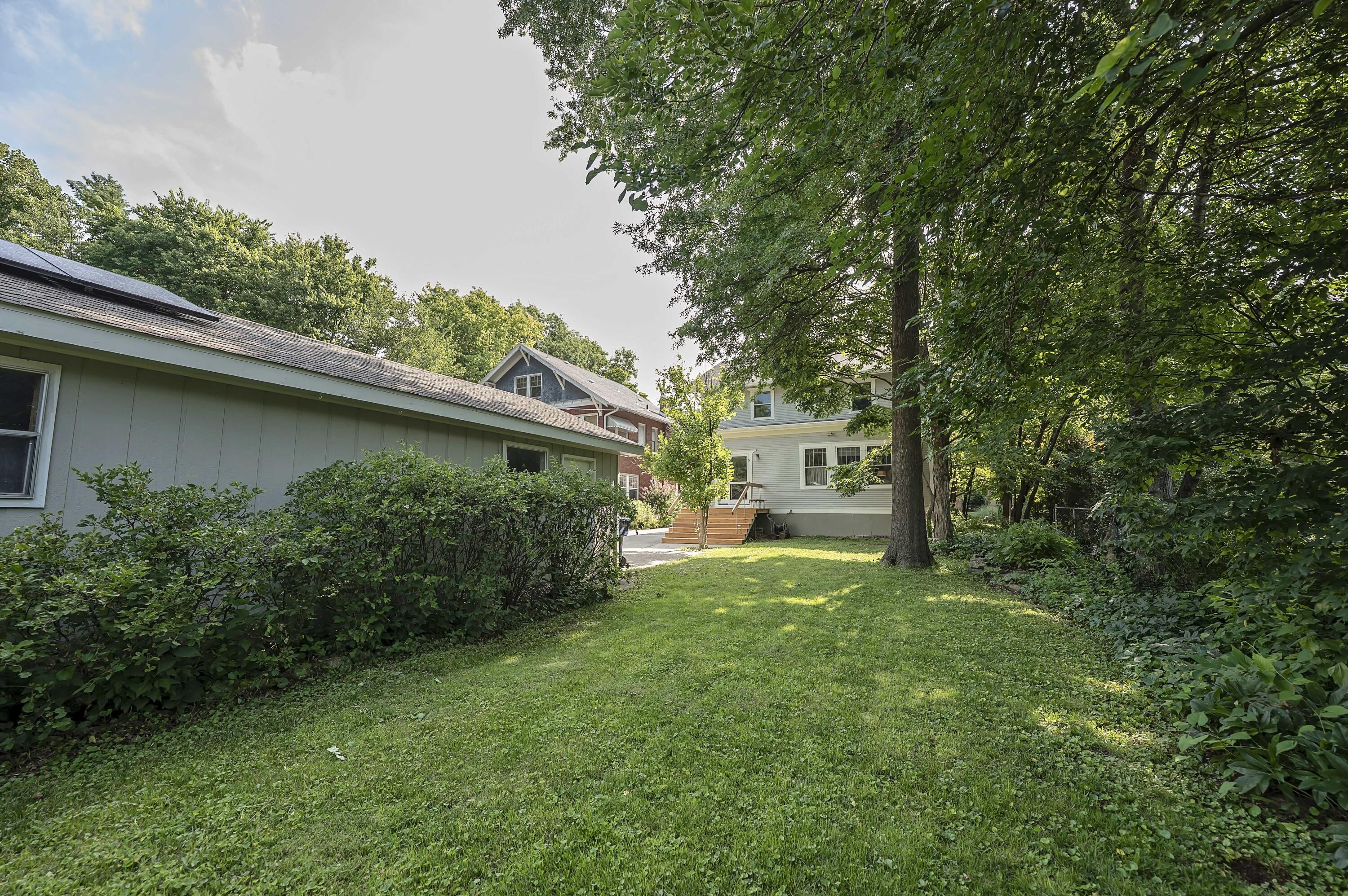 Photo 37 - Residential for sale – 941 S Pickwick Avenue  Springfield, MO
