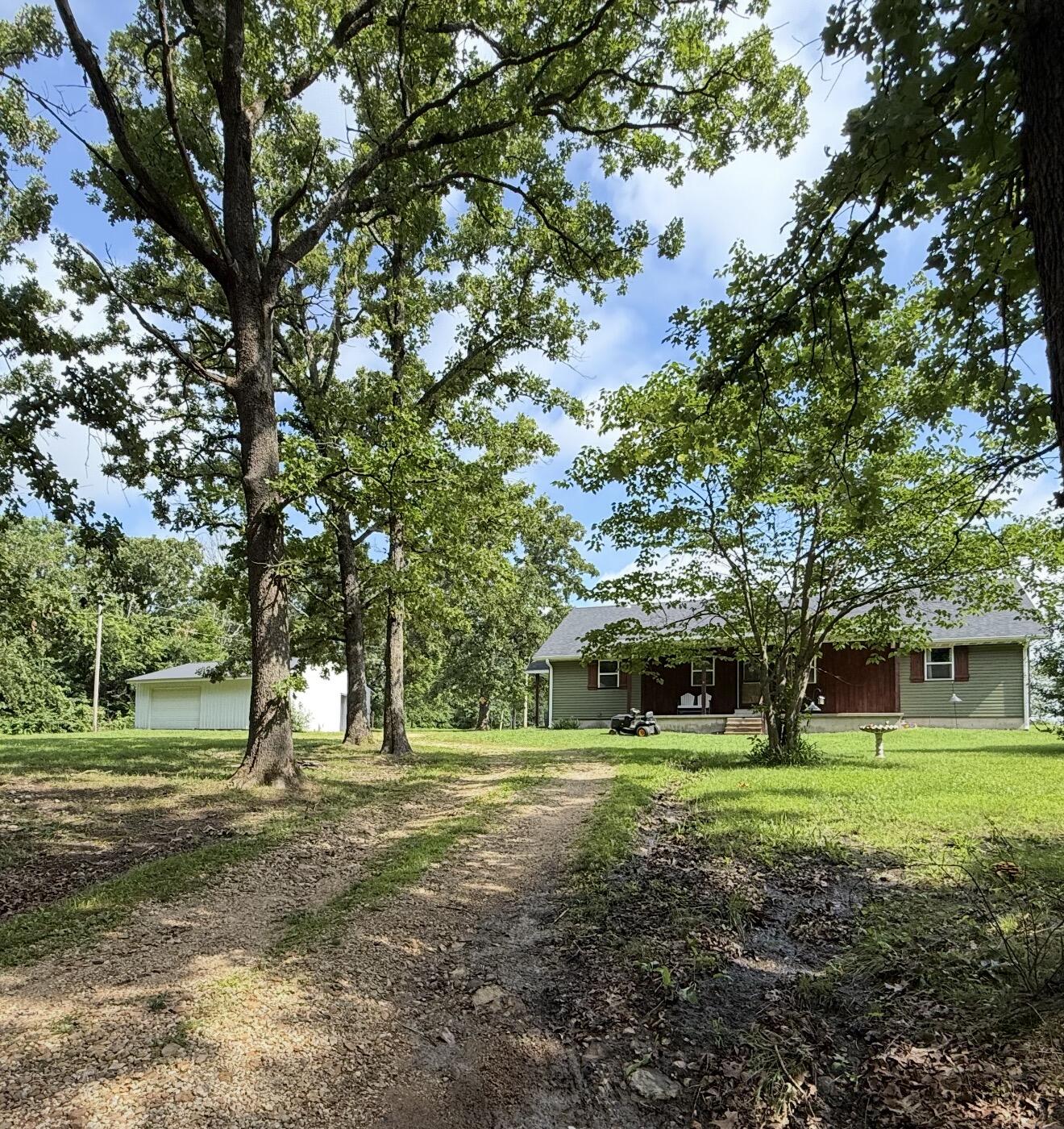 Photo 2 - Residential for sale – 3429  Kinser Drive  Hartville, MO