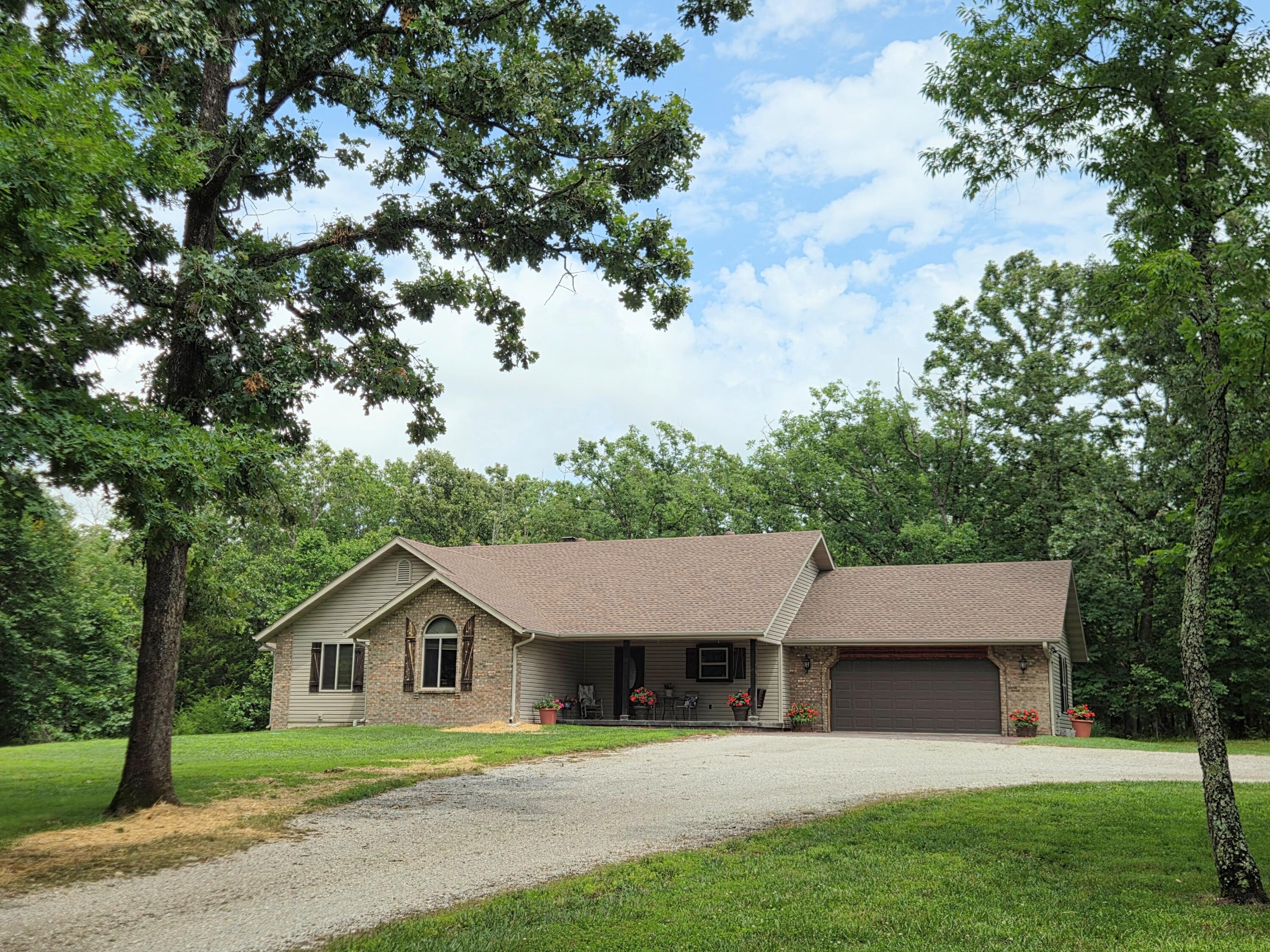 Photo 6 - Residential for sale – 1346  Golf Course Road  Marshfield, MO
