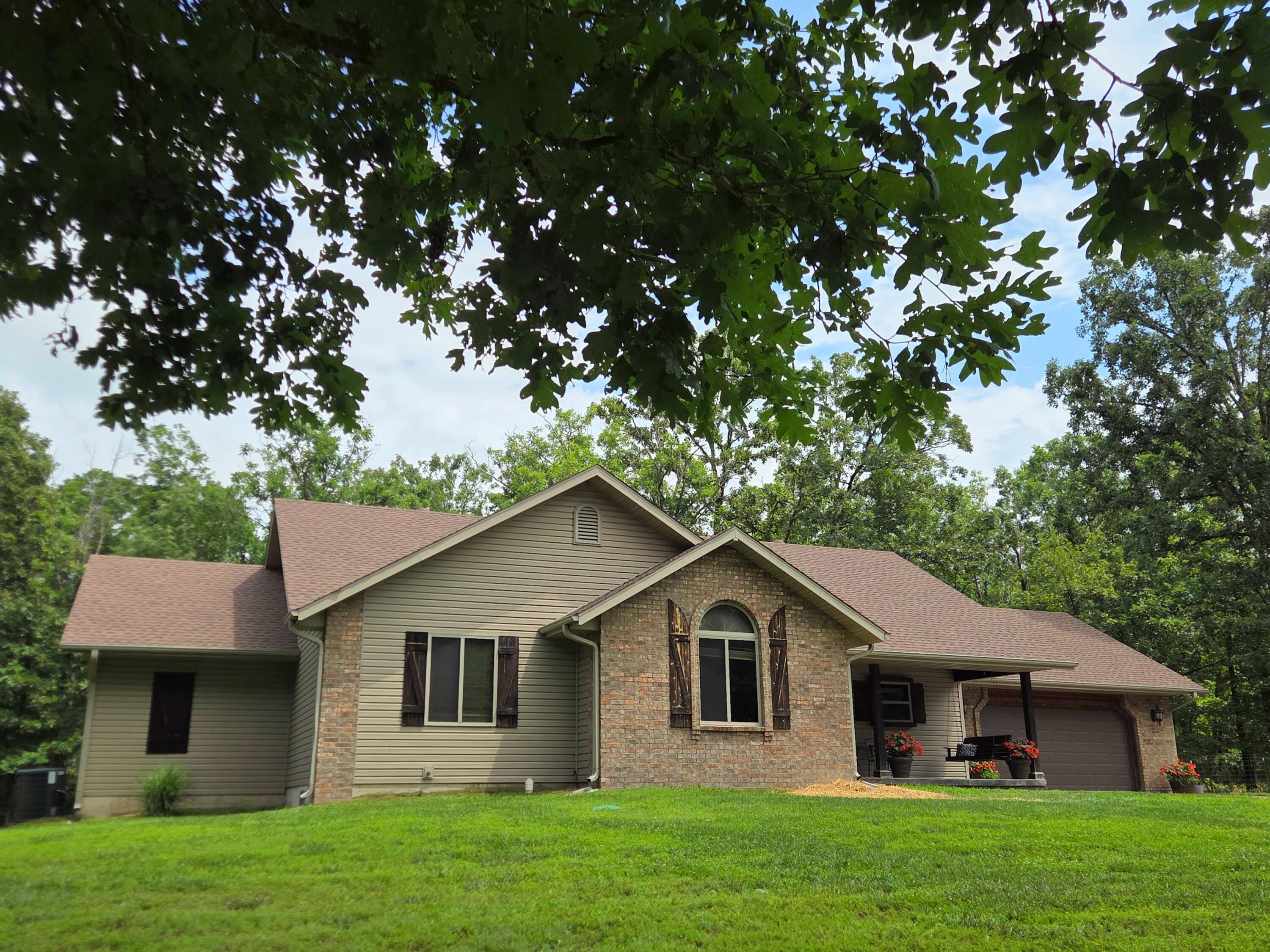 Photo 16 - Residential for sale – 1346  Golf Course Road  Marshfield, MO
