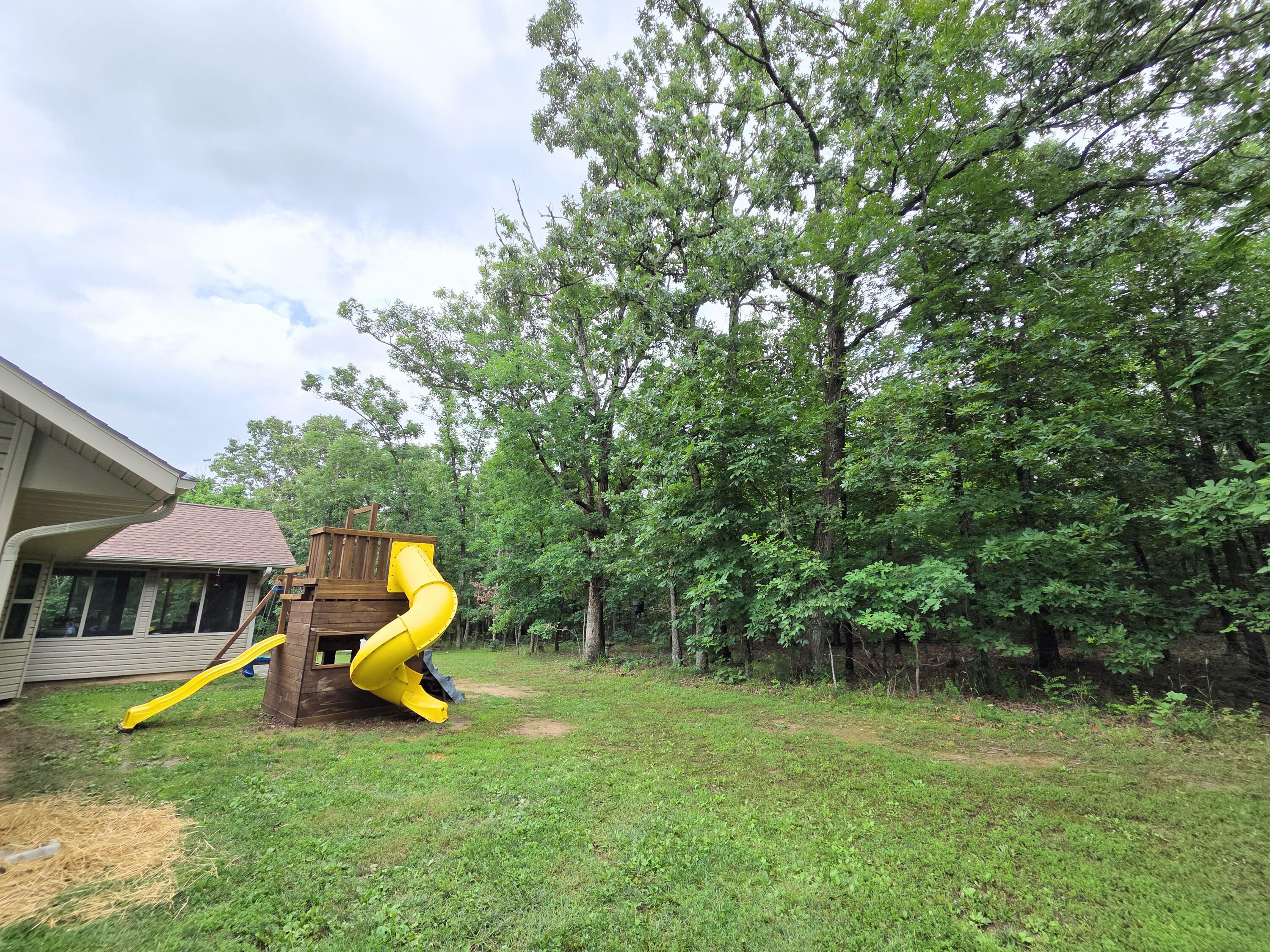 Photo 9 - Residential for sale – 1346  Golf Course Road  Marshfield, MO