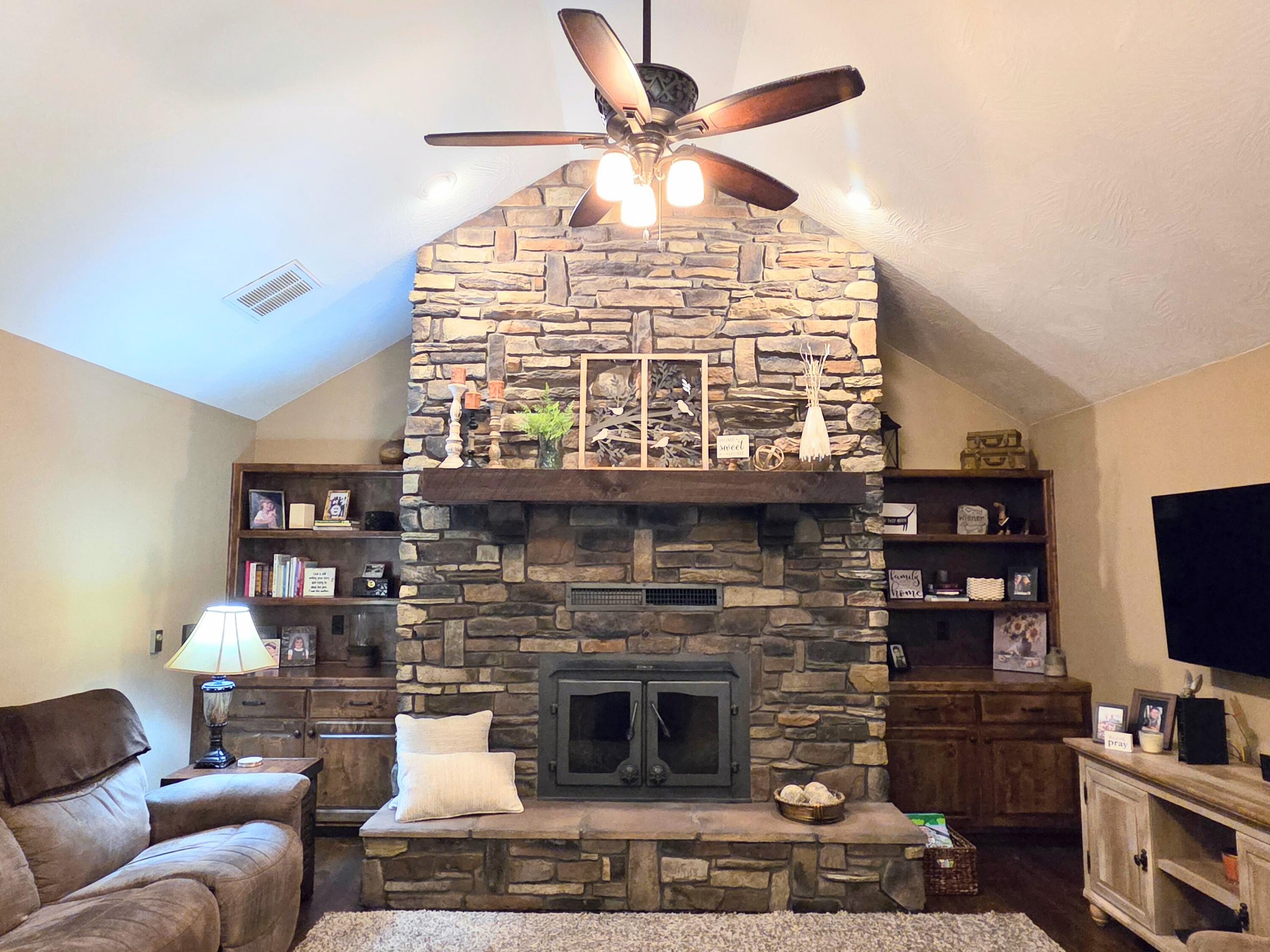 Photo 23 - Residential for sale – 1346  Golf Course Road  Marshfield, MO