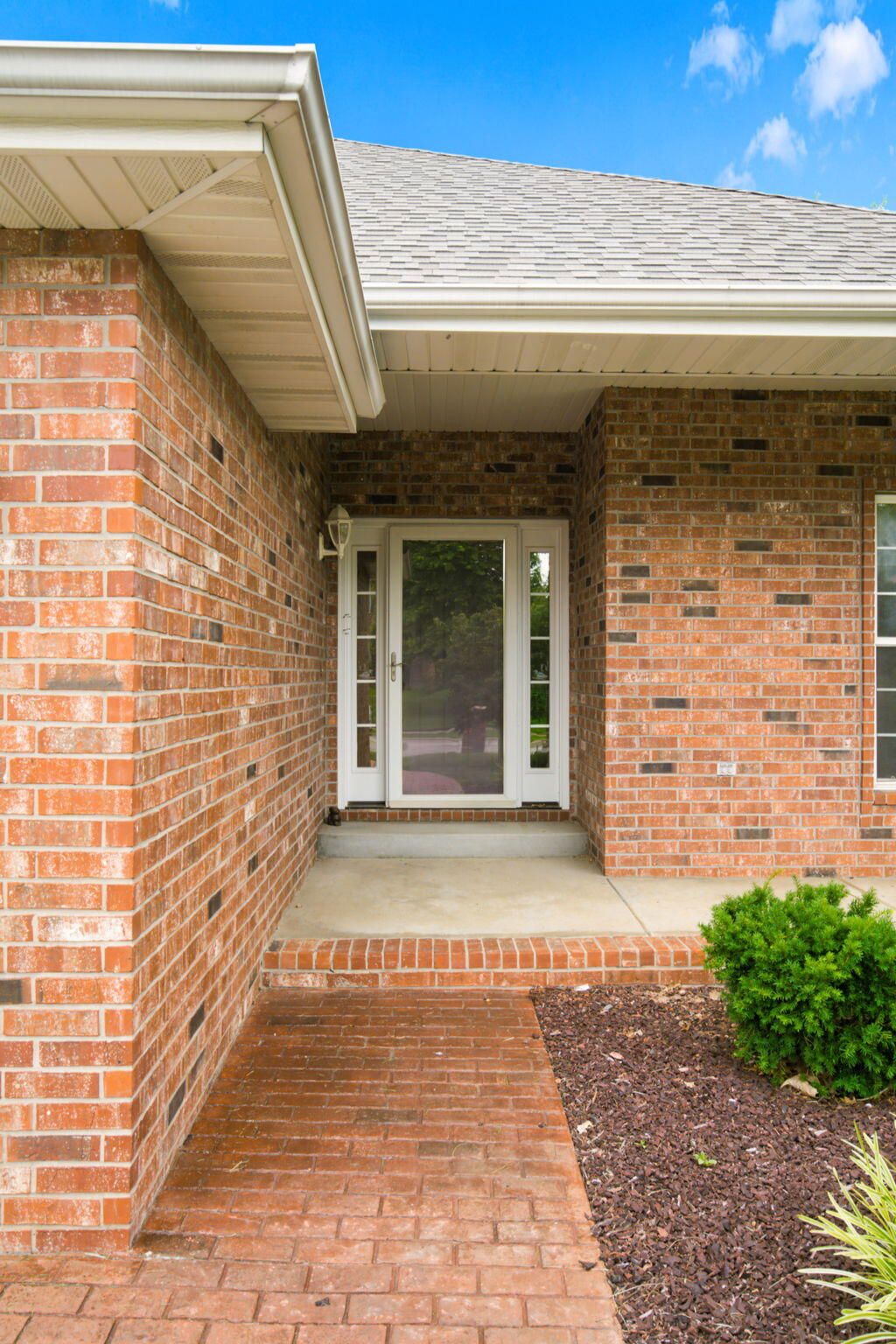 Photo 5 - Residential for sale – 395 S Yellowwood Drive  Springfield, MO