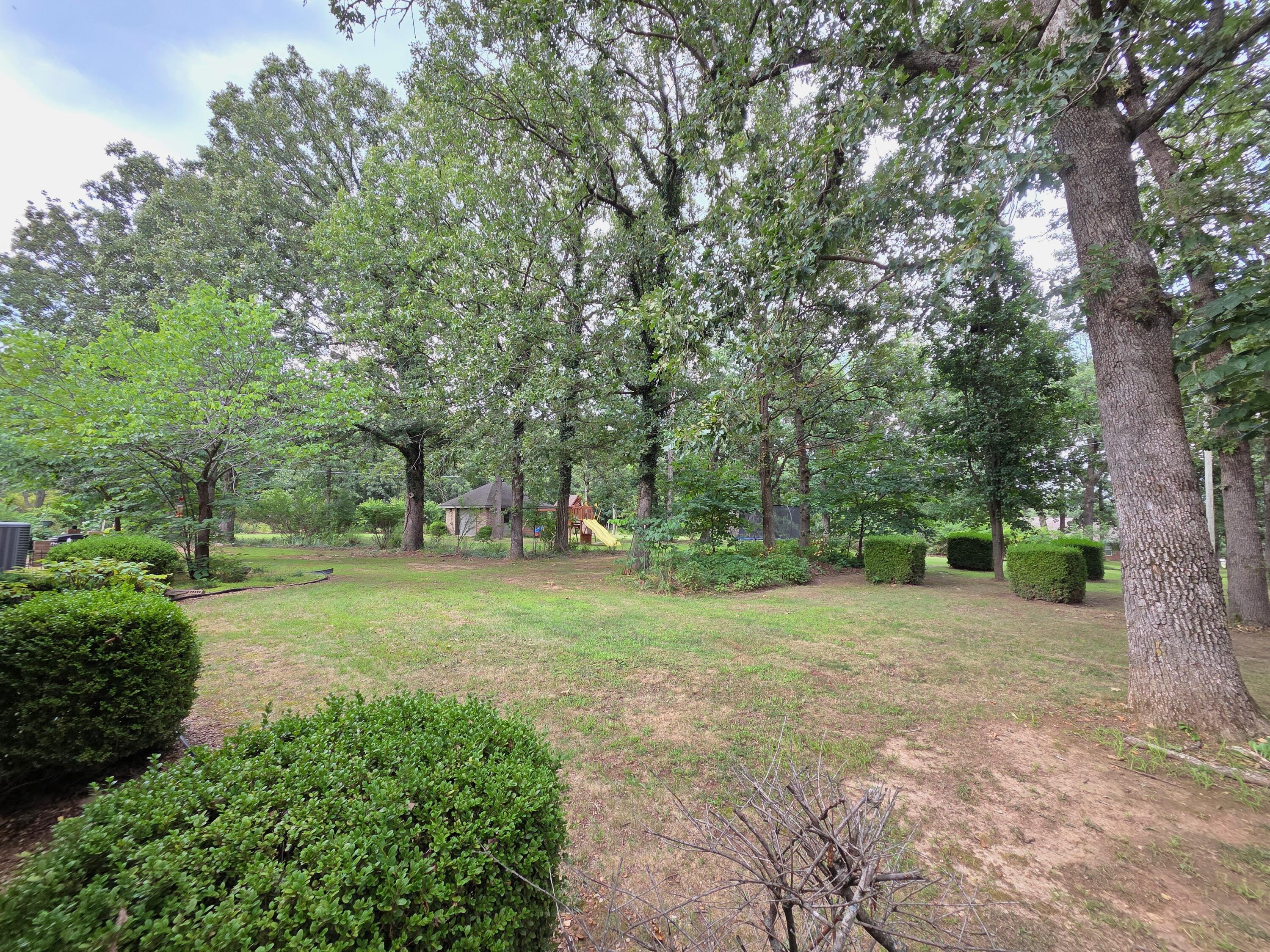 Photo 21 - Residential for sale – 1738  Hawthorn Place  Marshfield, MO