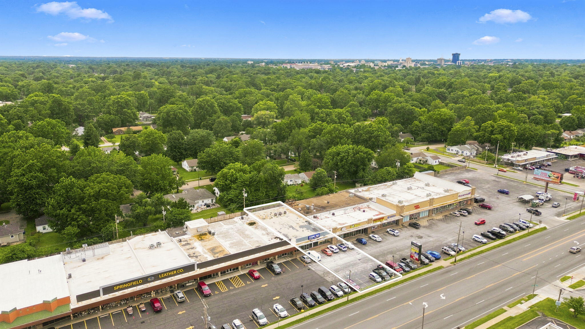 Photo 34 - Commercial Lease for sale – 1445 S Glenstone Avenue  Springfield, MO