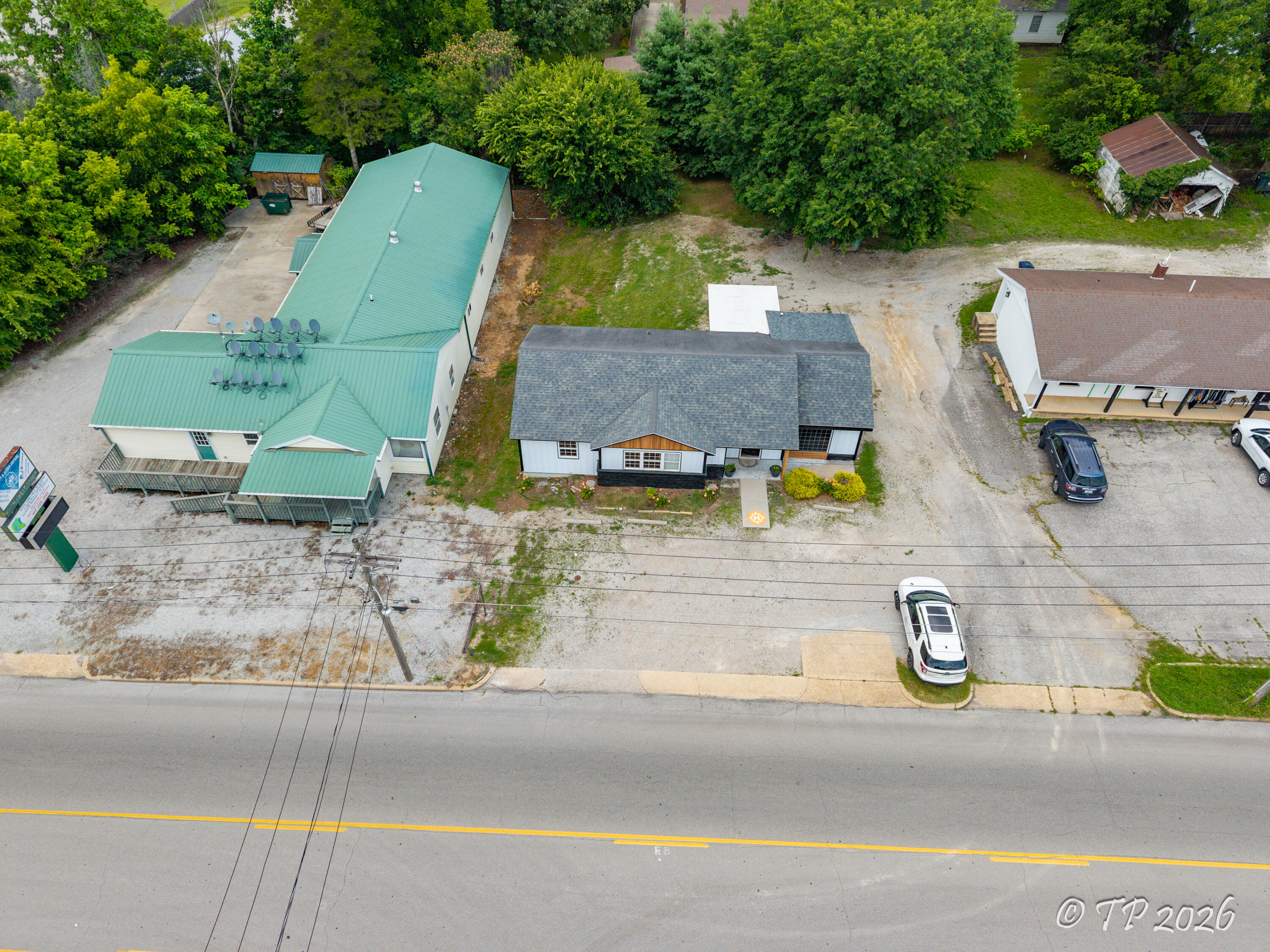 Photo 33 - Commercial Sale for sale – 917 W Broadway Street  West Plains, MO