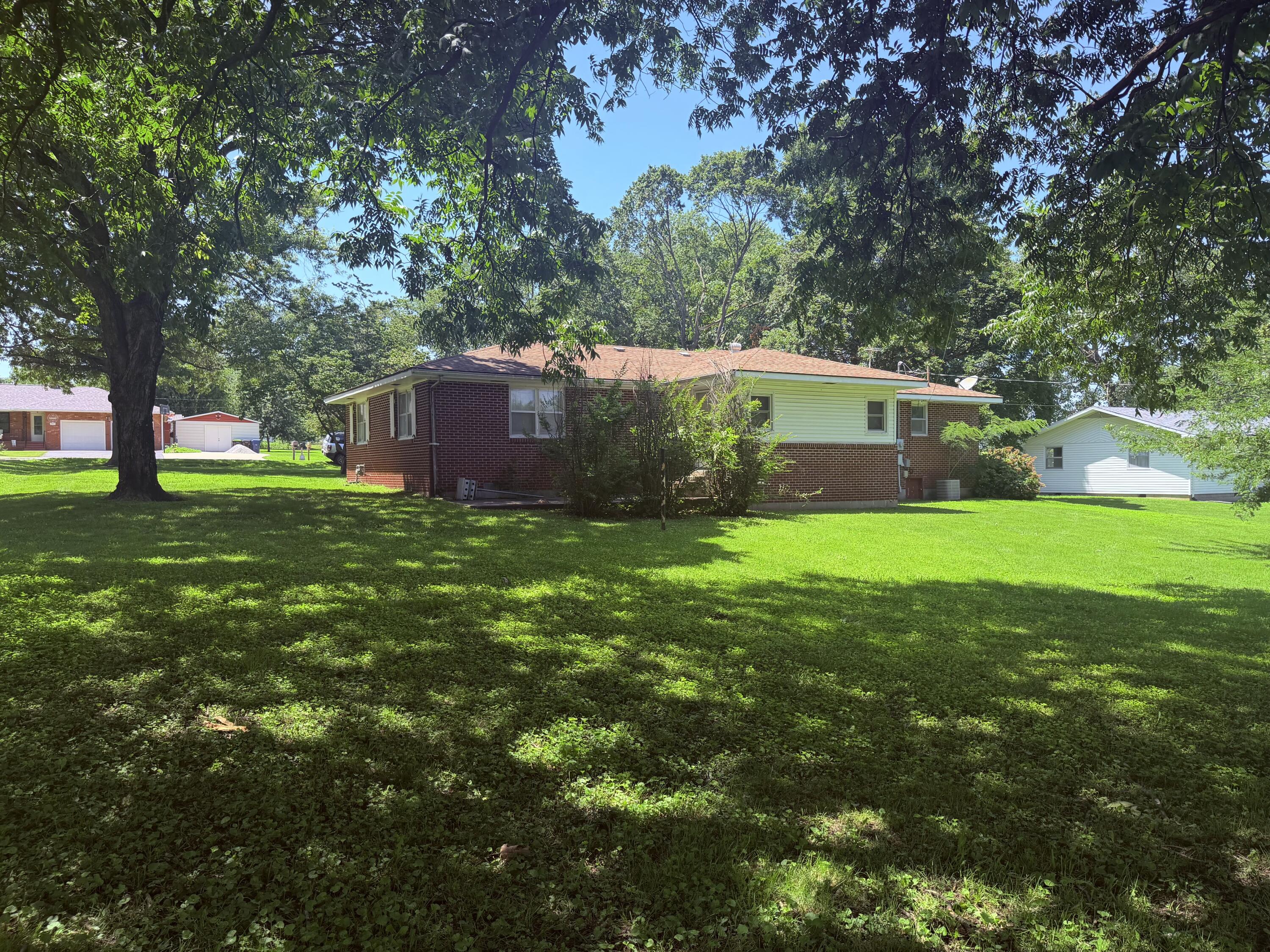 Photo 12 - Residential for sale – 506  Garfield   Greenfield, MO