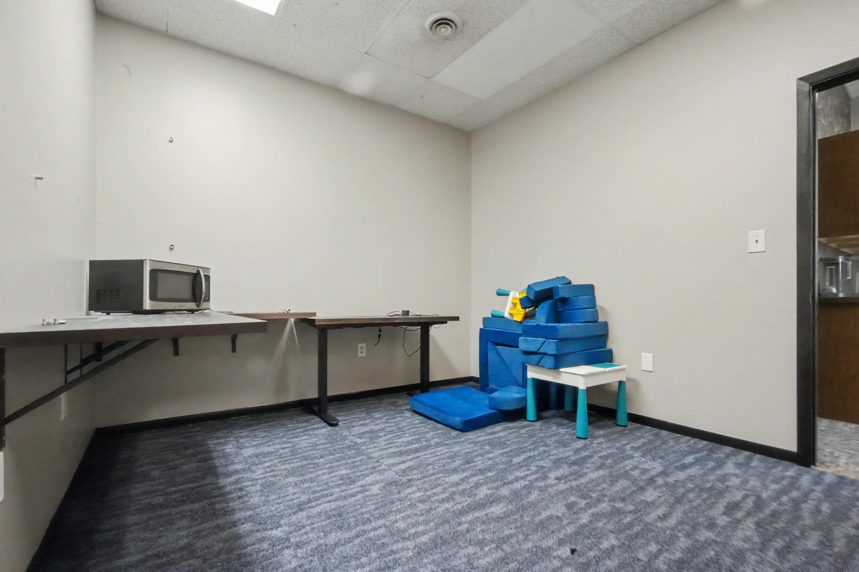Photo 7 - Commercial Lease for sale – 1901 E Bennett Street  Springfield, MO