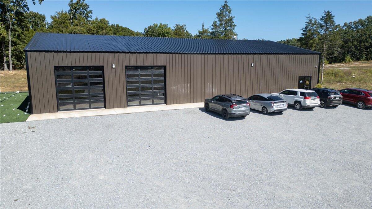 Photo 2 - Commercial Sale for sale – 979  Indian Creek Trail  Houston, MO