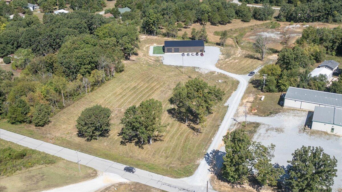 Photo 4 - Commercial Sale for sale – 979  Indian Creek Trail  Houston, MO