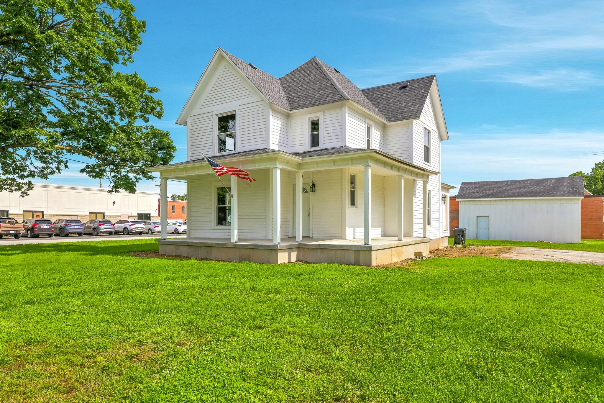 Commercial Lease for sale – 104 E Front Street  Rogersville, MO