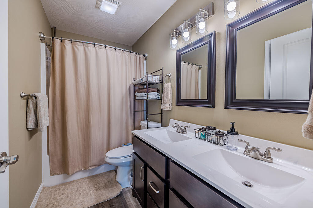 Photo 19 - Residential for sale – 467  Emory Creek Boulevard  Branson, MO
