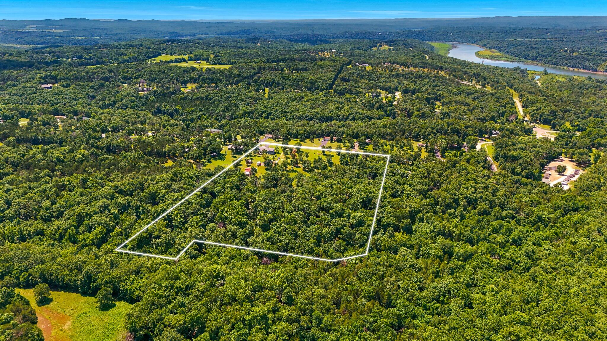 Photo 50 - Residential for sale – 710  Lake Ranch Road  Kissee Mills, MO