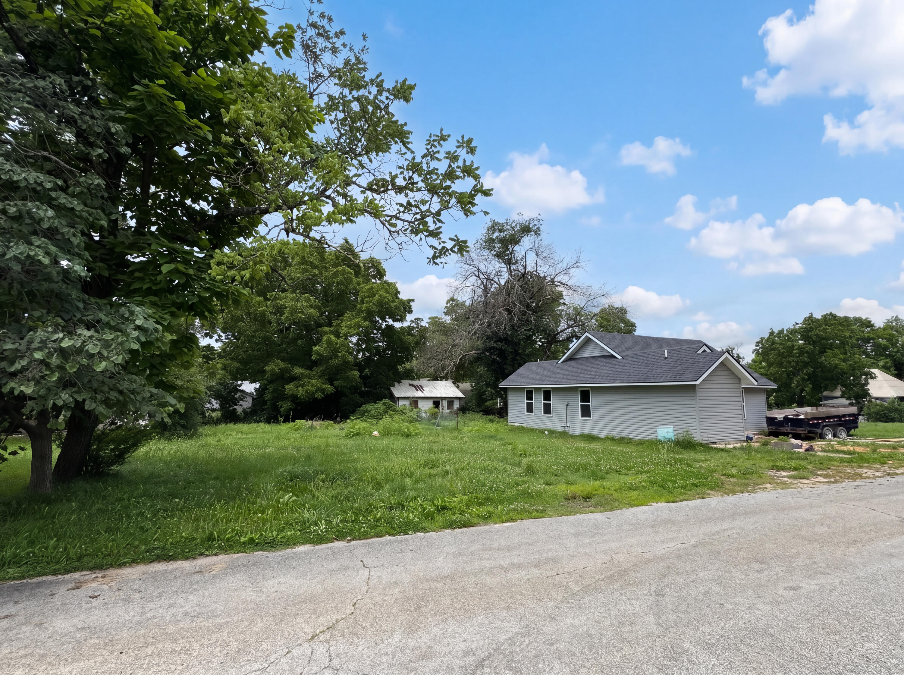 Photo 3 - Residential for sale – 28215  Hickory Street  Seligman, MO