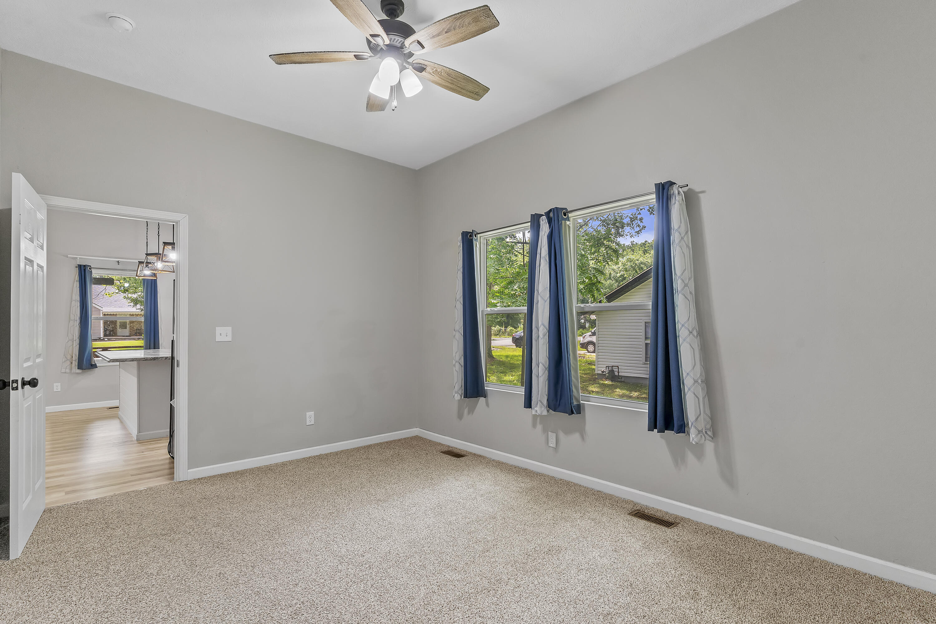 Photo 19 - Residential for sale – 1825 N Burton Avenue  Springfield, MO