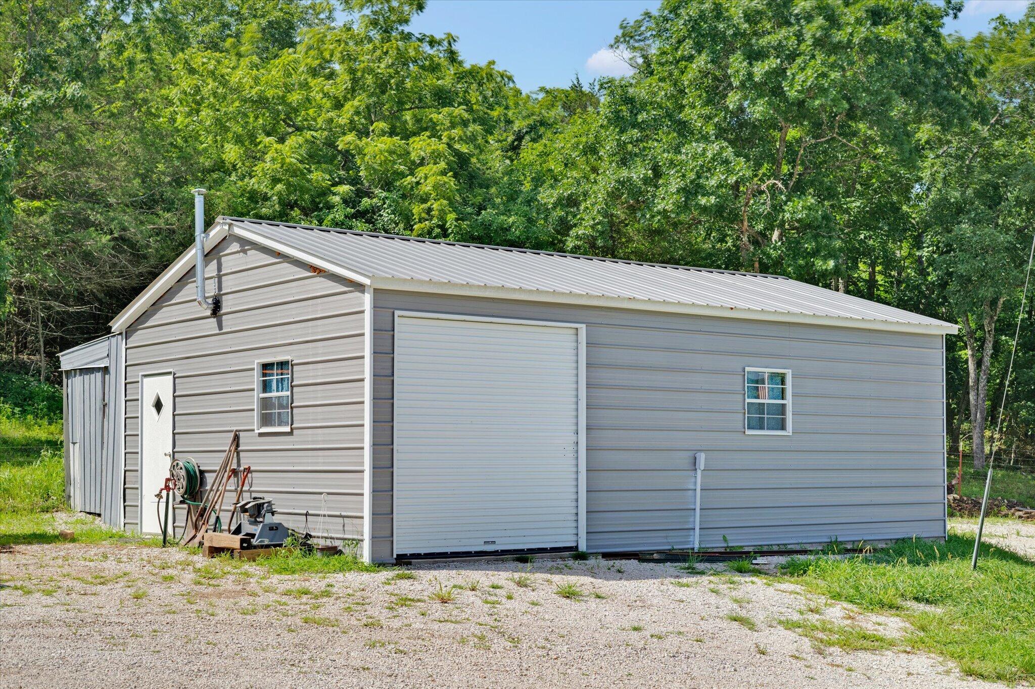 Photo 23 - Residential for sale – 13000  Us Highway 54   Weaubleau, MO