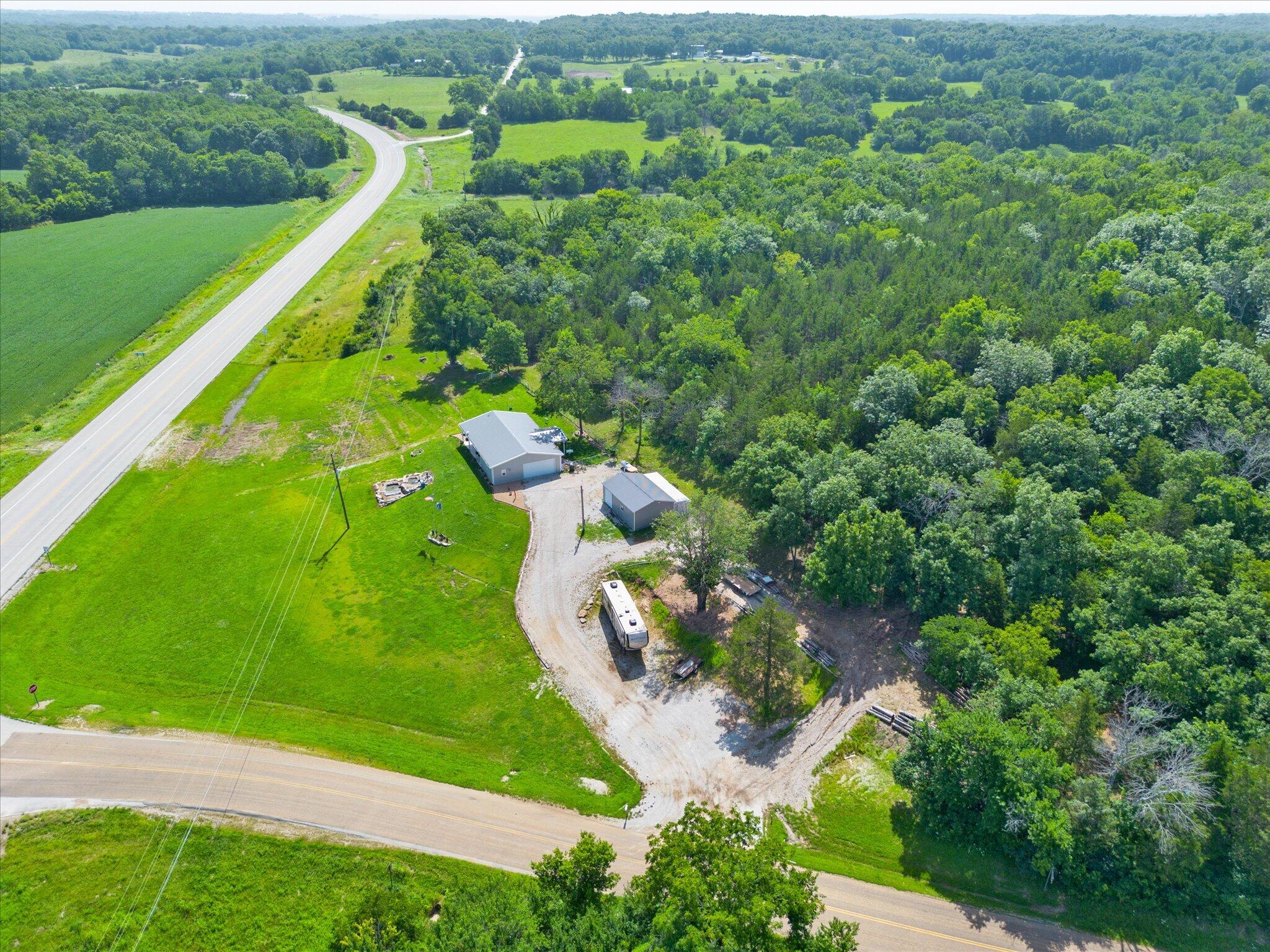 Photo 30 - Residential for sale – 13000  Us Highway 54   Weaubleau, MO