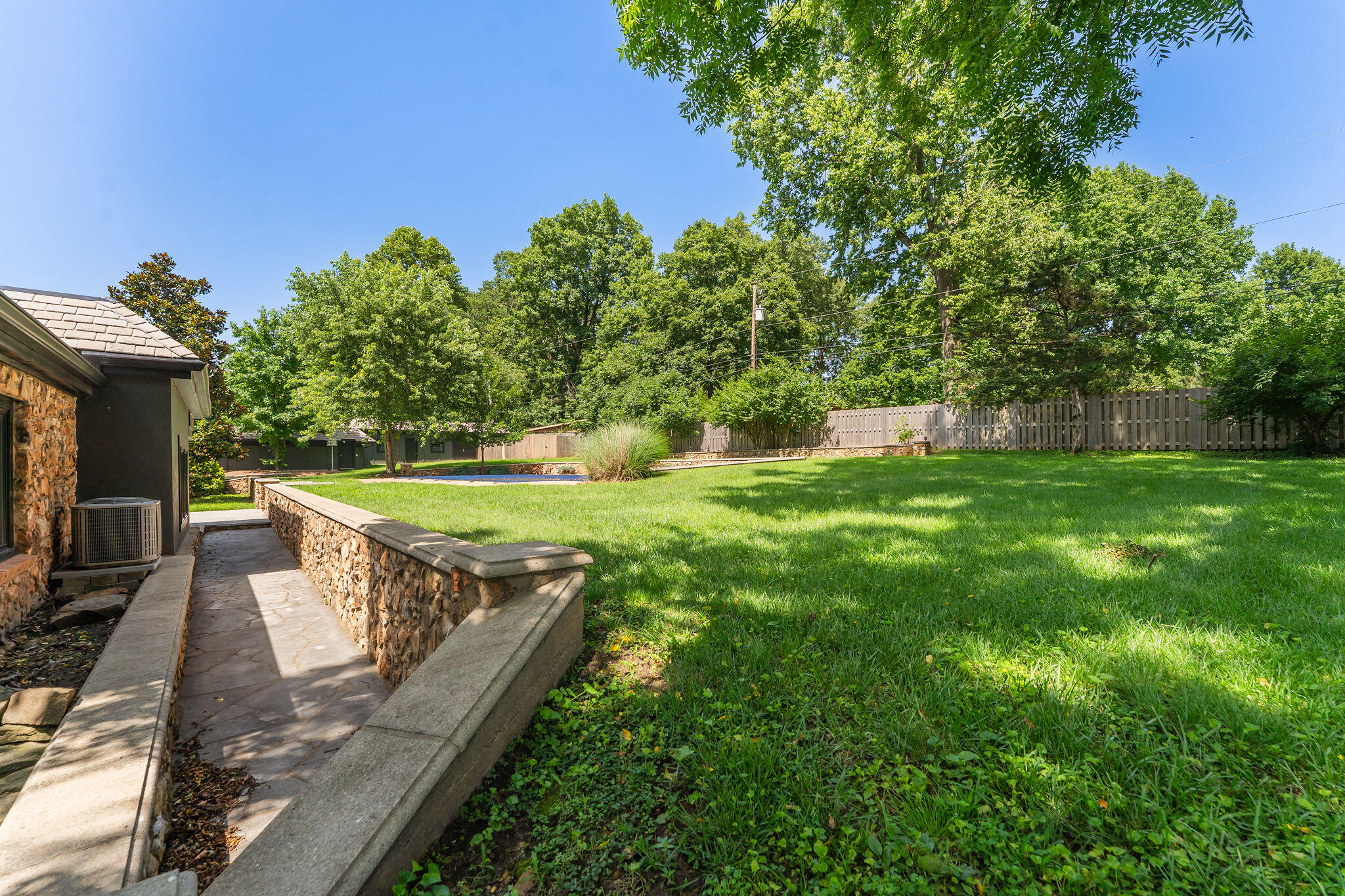 Photo 67 - Residential for sale – 2244 S Edgewater Drive  Springfield, MO